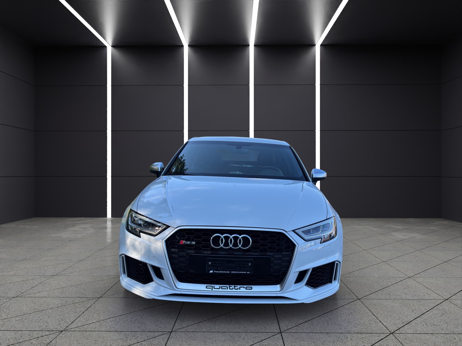 AUDI RS3 Sportback 2.5 TSI quattro S-tronic-showroom-element-1
