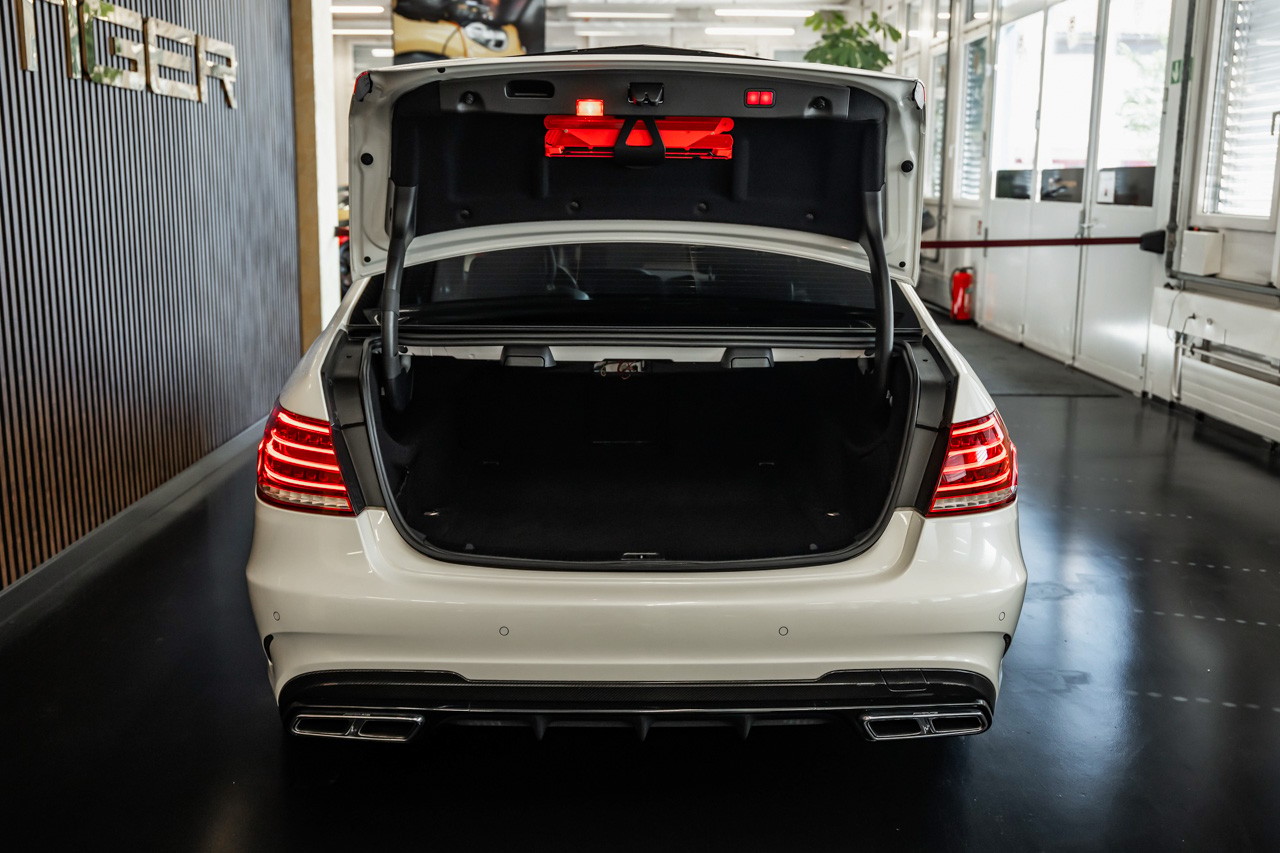 MERCEDES-BENZ E 63 AMG S 4Matic Speedshift-image-5