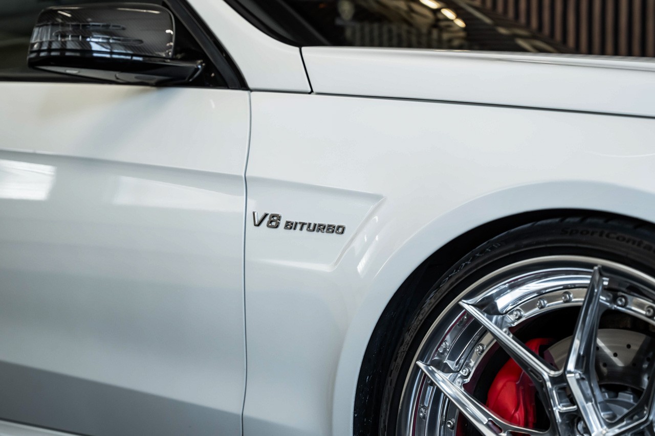 MERCEDES-BENZ E 63 AMG S 4Matic Speedshift-image-40