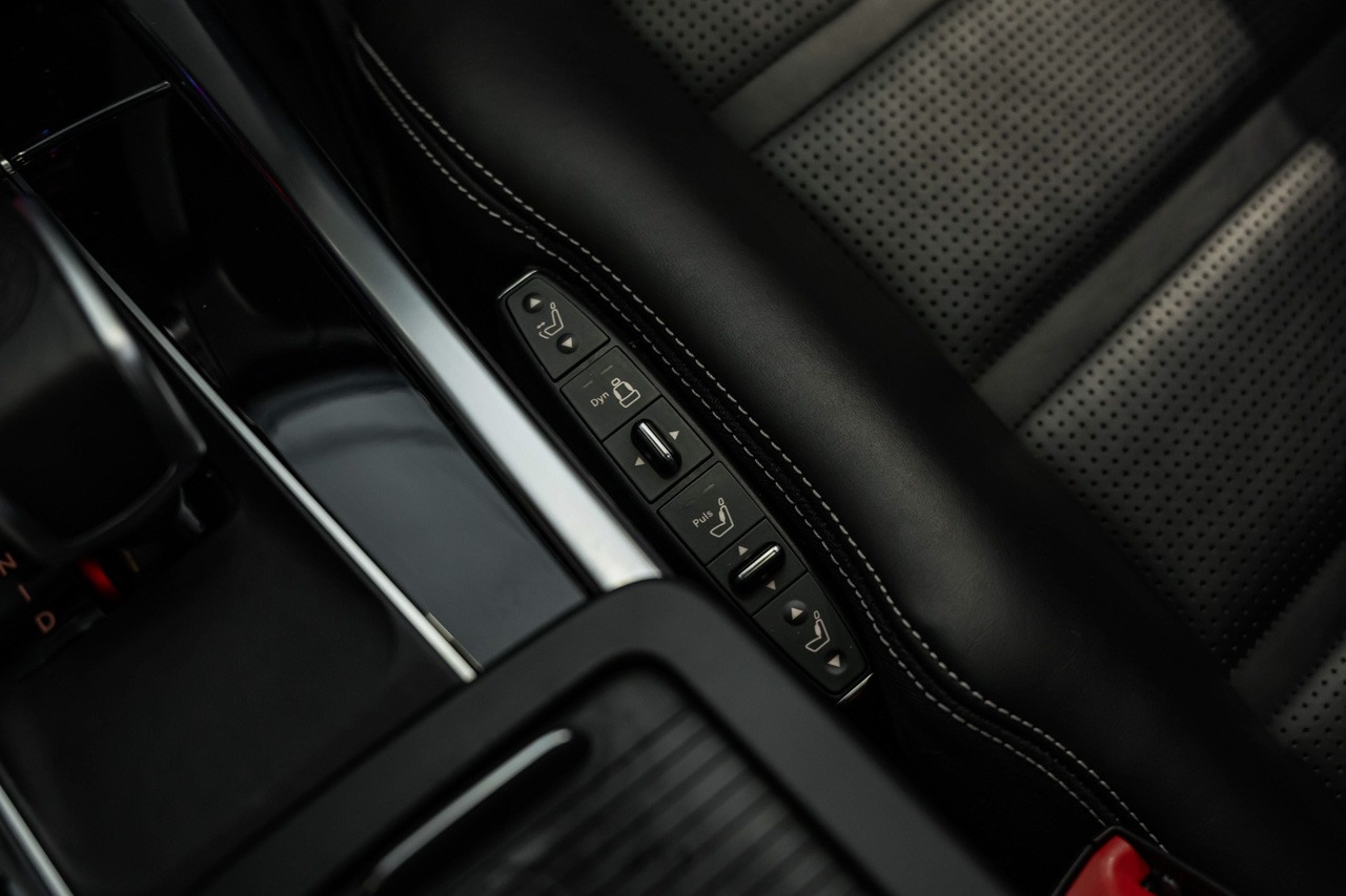 MERCEDES-BENZ E 63 AMG S 4Matic Speedshift-image-31