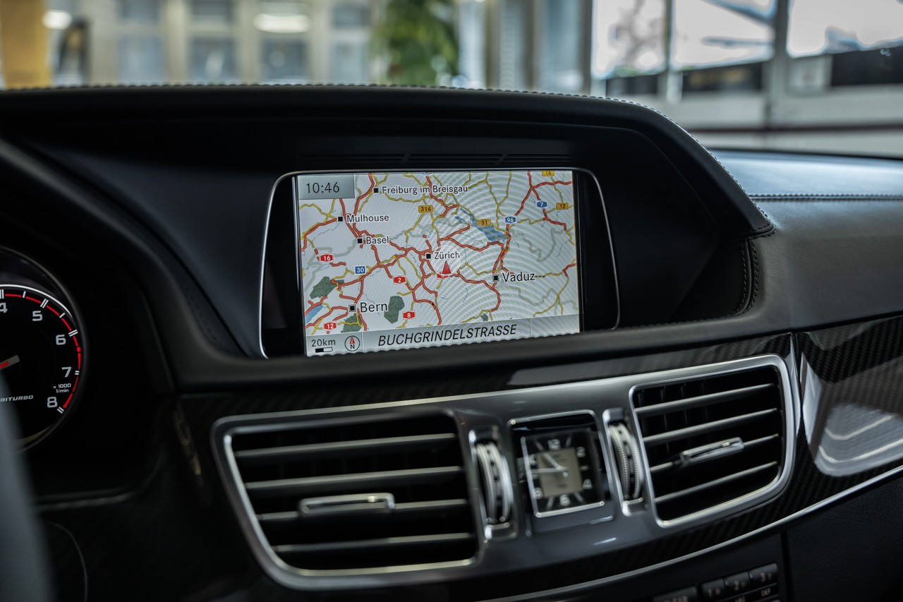 MERCEDES-BENZ E 63 AMG S 4Matic Speedshift-image-22