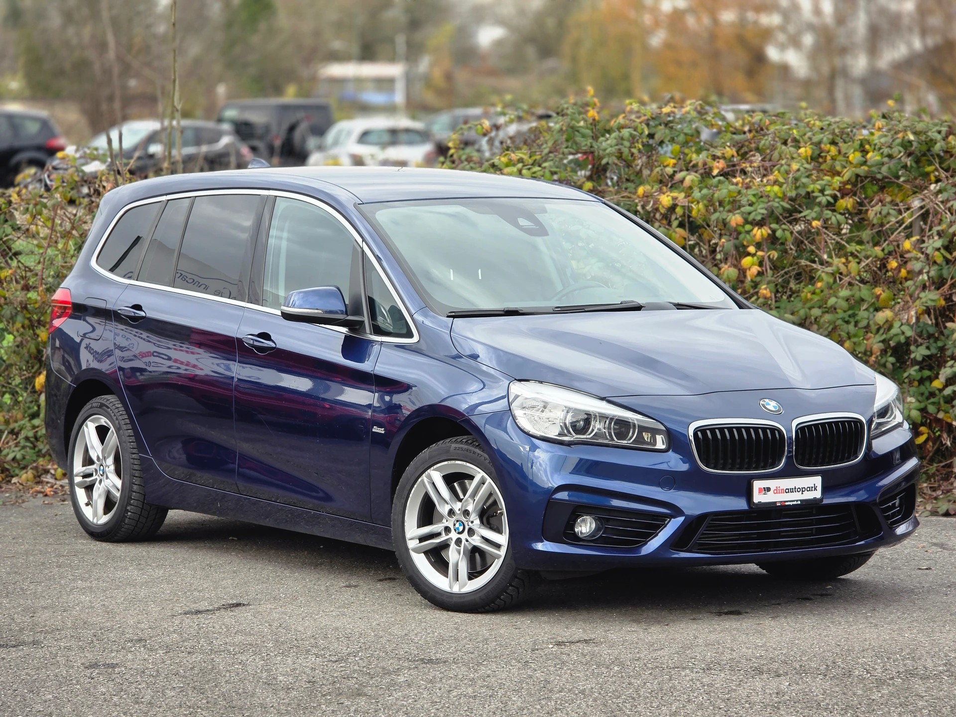 BMW 220i Gran Tourer Sport Line Steptronic *Frisch ab MFK* 7-Sitzer *-image-1
