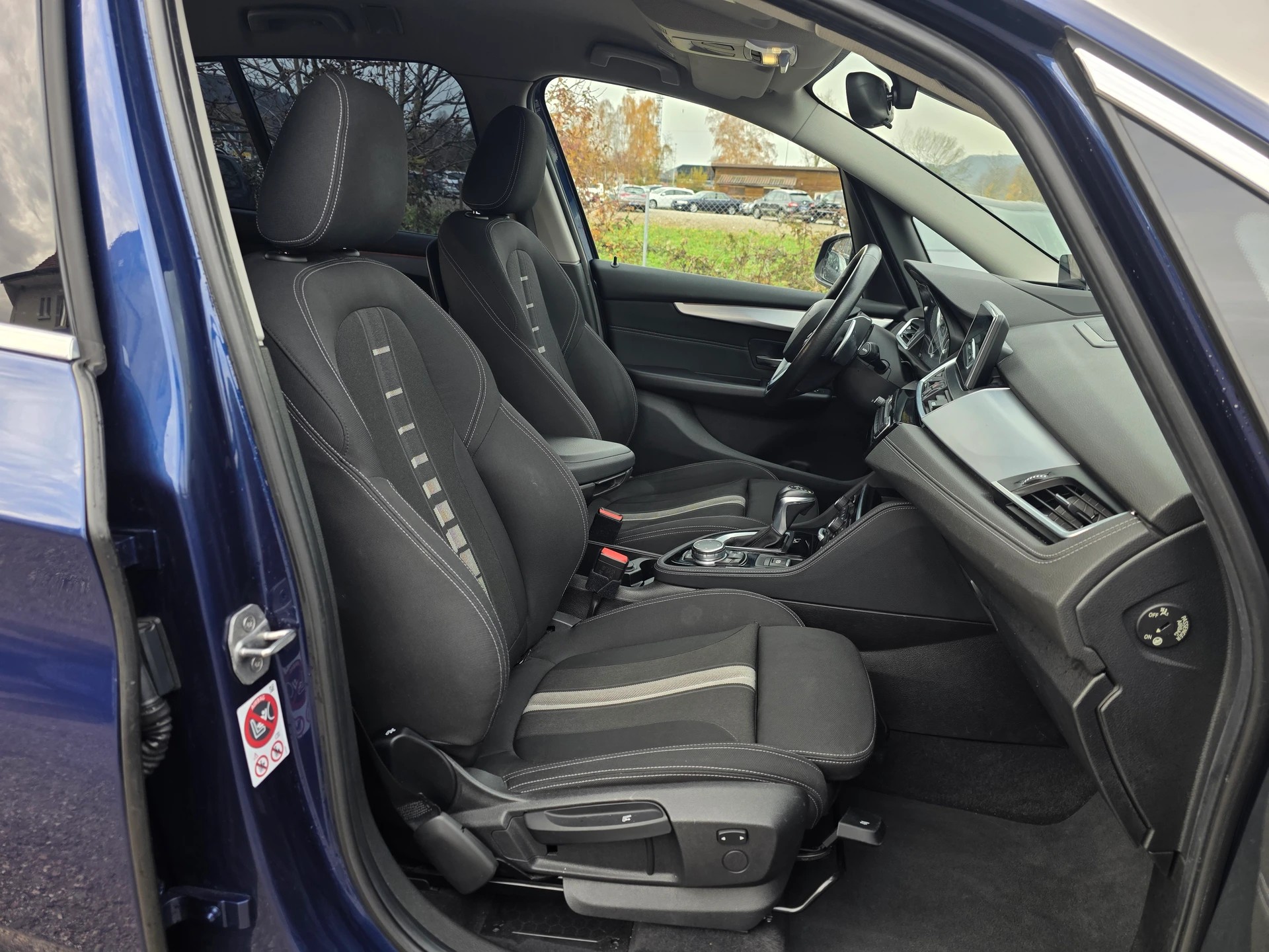BMW 220i Gran Tourer Sport Line Steptronic *Frisch ab MFK* 7-Sitzer *-image-15
