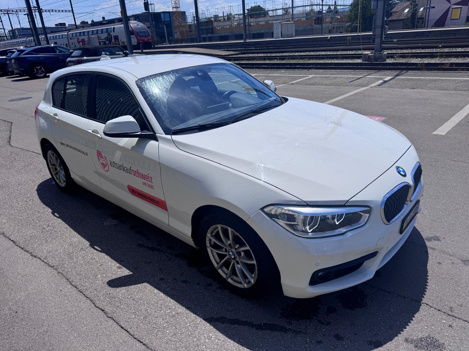 BMW 118i Steptronic-image-5