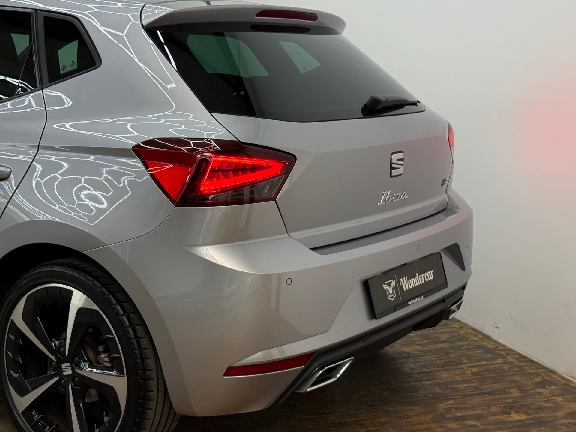 SEAT Ibiza 1.0 EcoTSI Hola FR DSG-image-10
