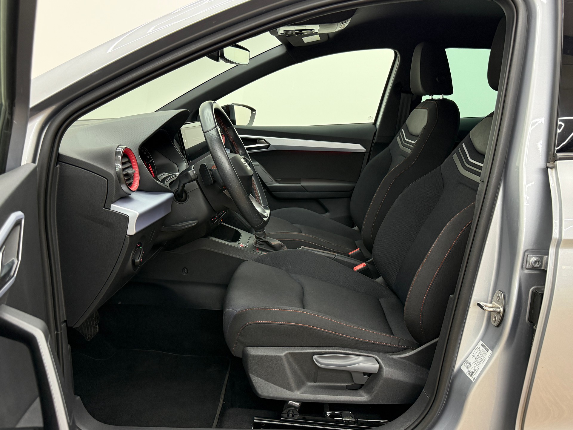SEAT Ibiza 1.0 EcoTSI Hola FR DSG-image-18
