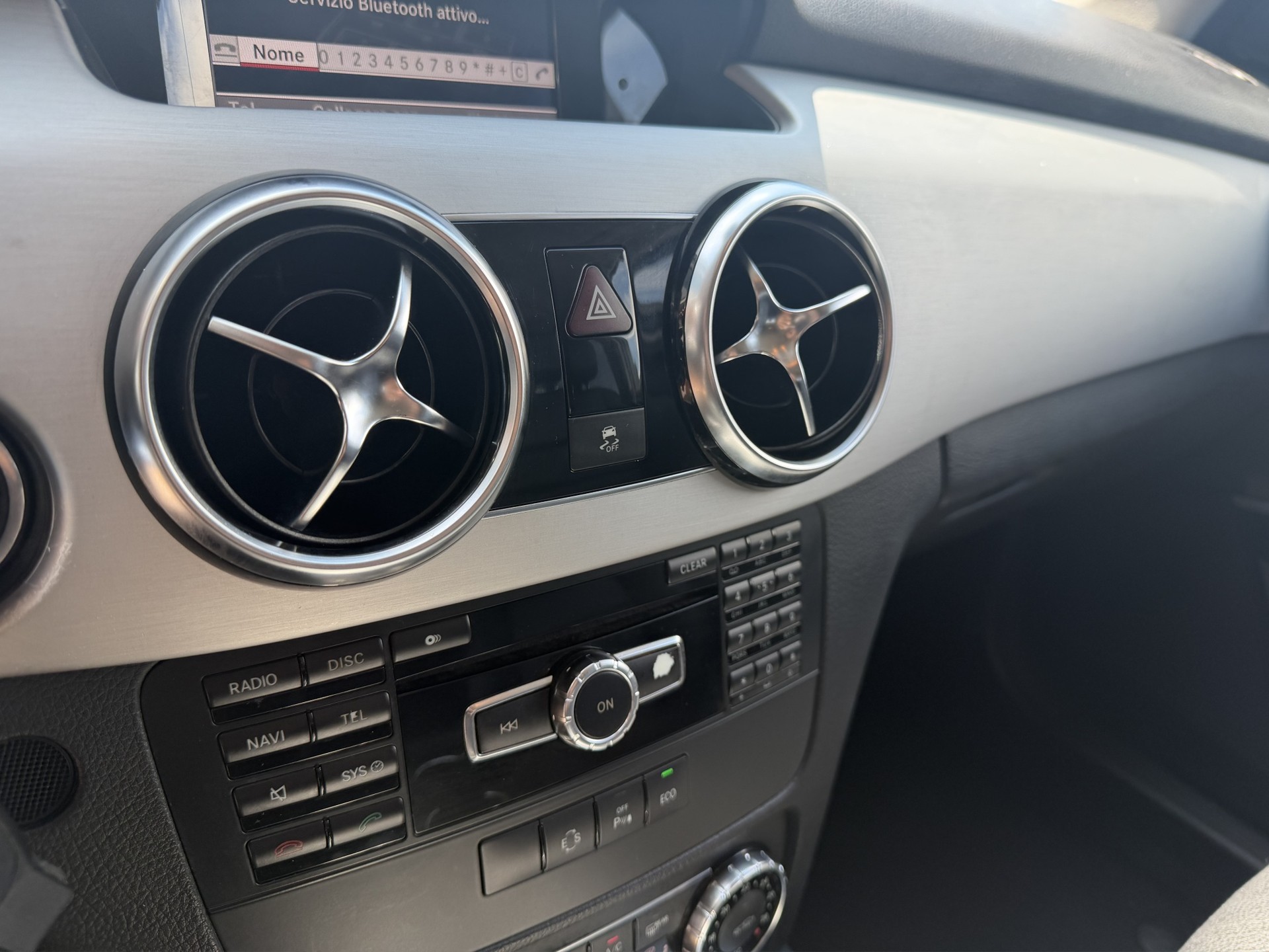 MERCEDES-BENZ GLK 220 BlueTEC 4Matic 7G-Tronic-image-11