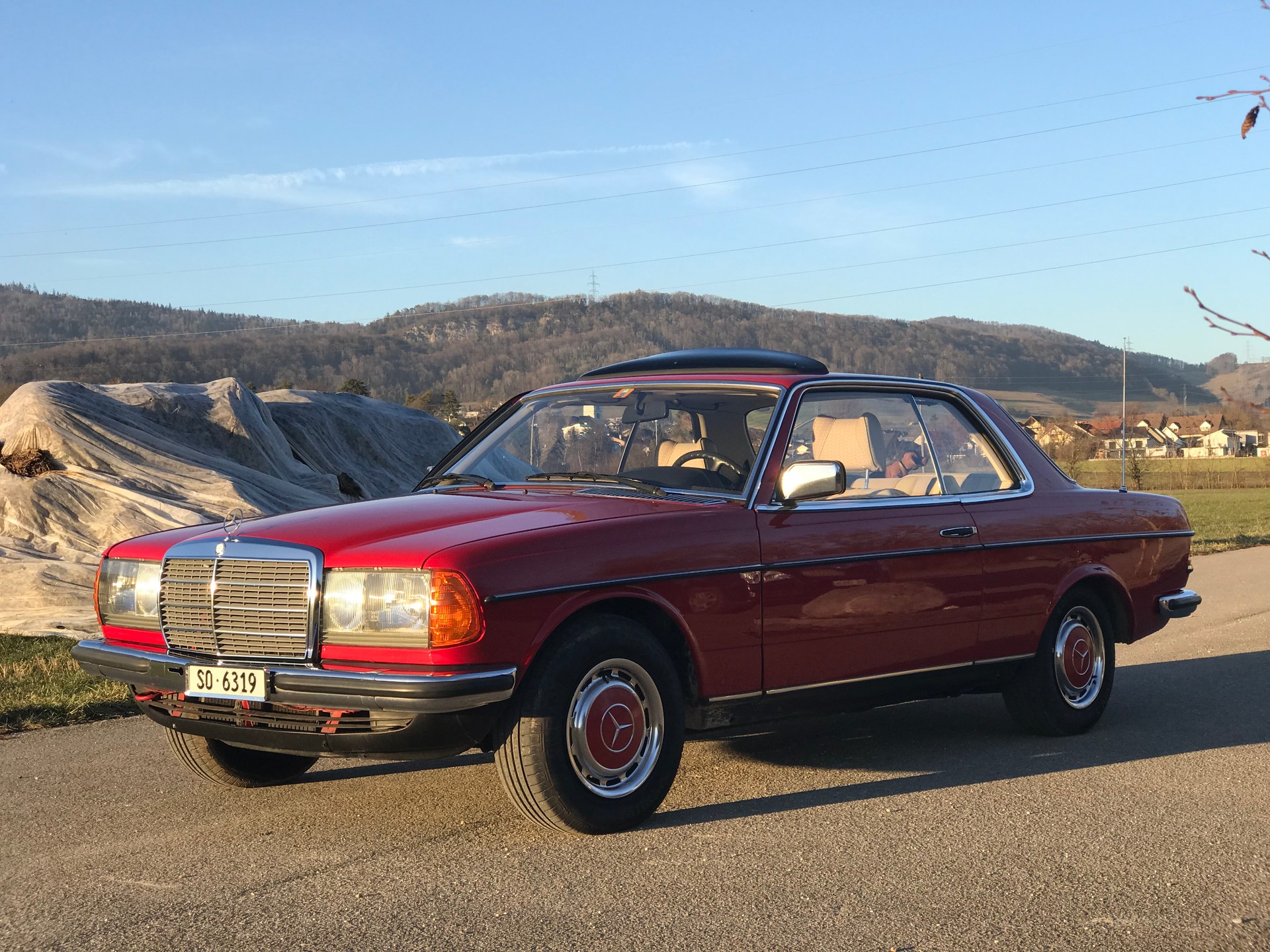 MERCEDES-BENZ C-image-0