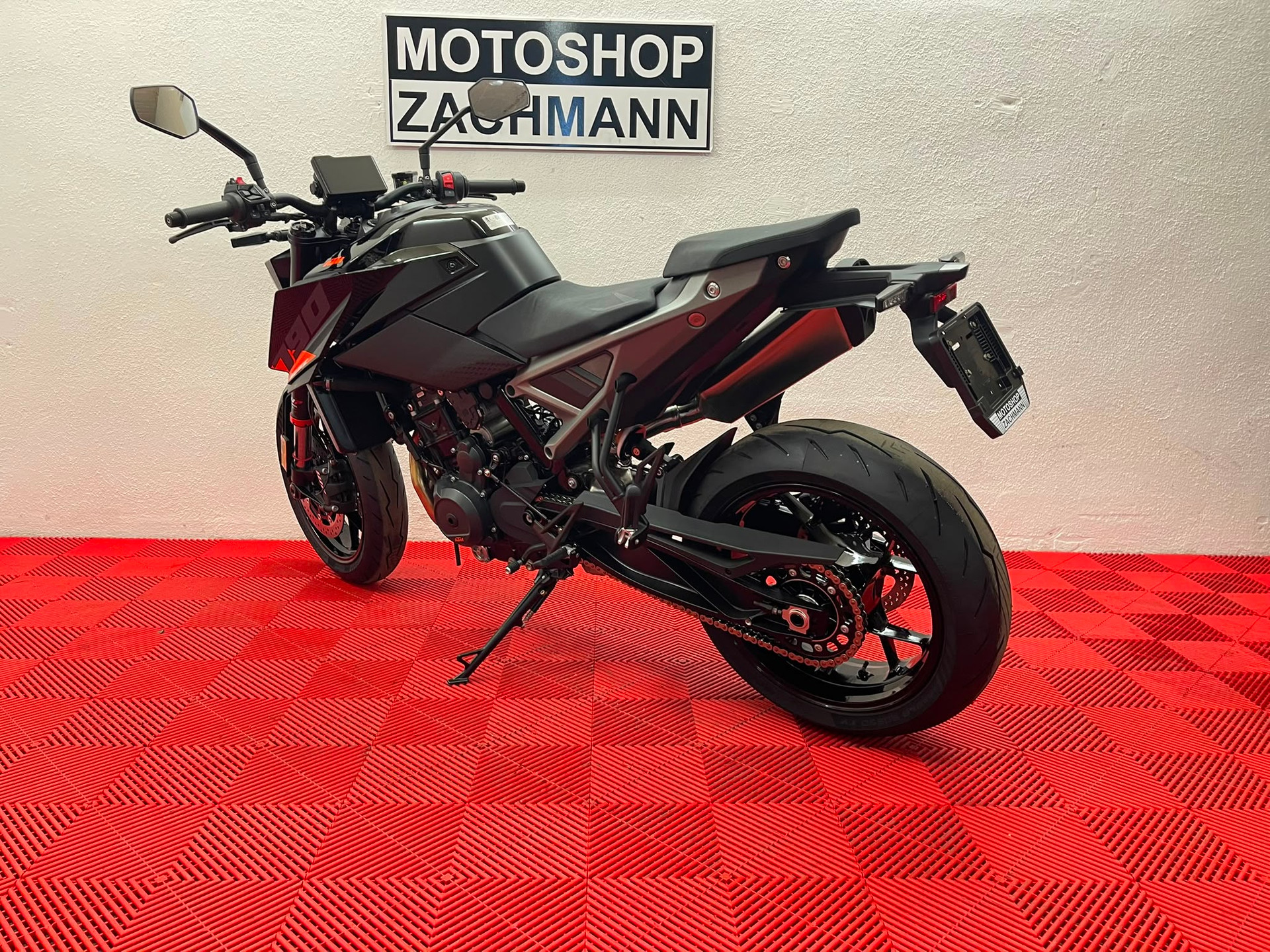 KTM 790 Duke (35kW) 2027-image-4
