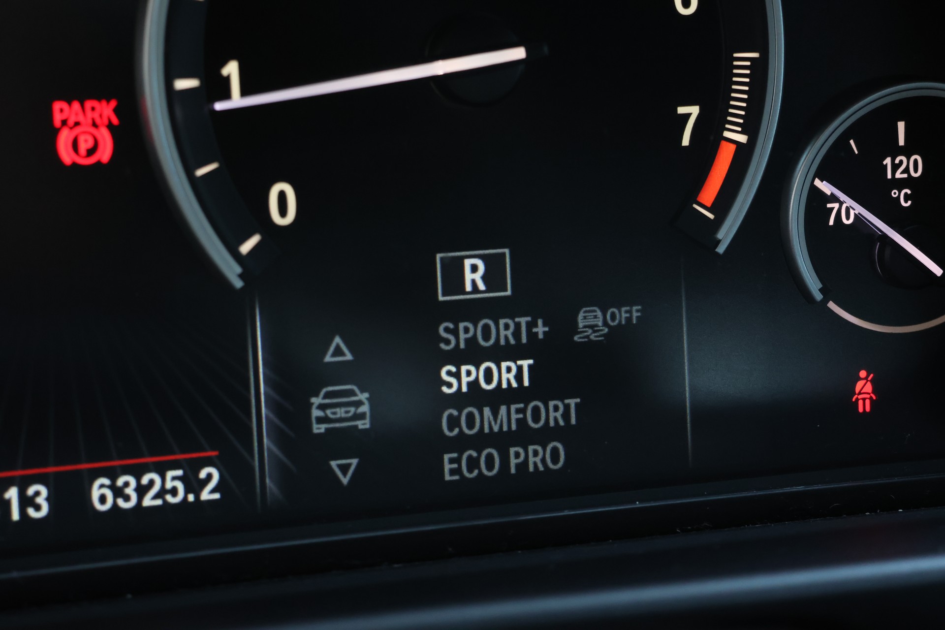 BMW 528i Touring xDrive M-Sport Modern Line Steptronic-image-16
