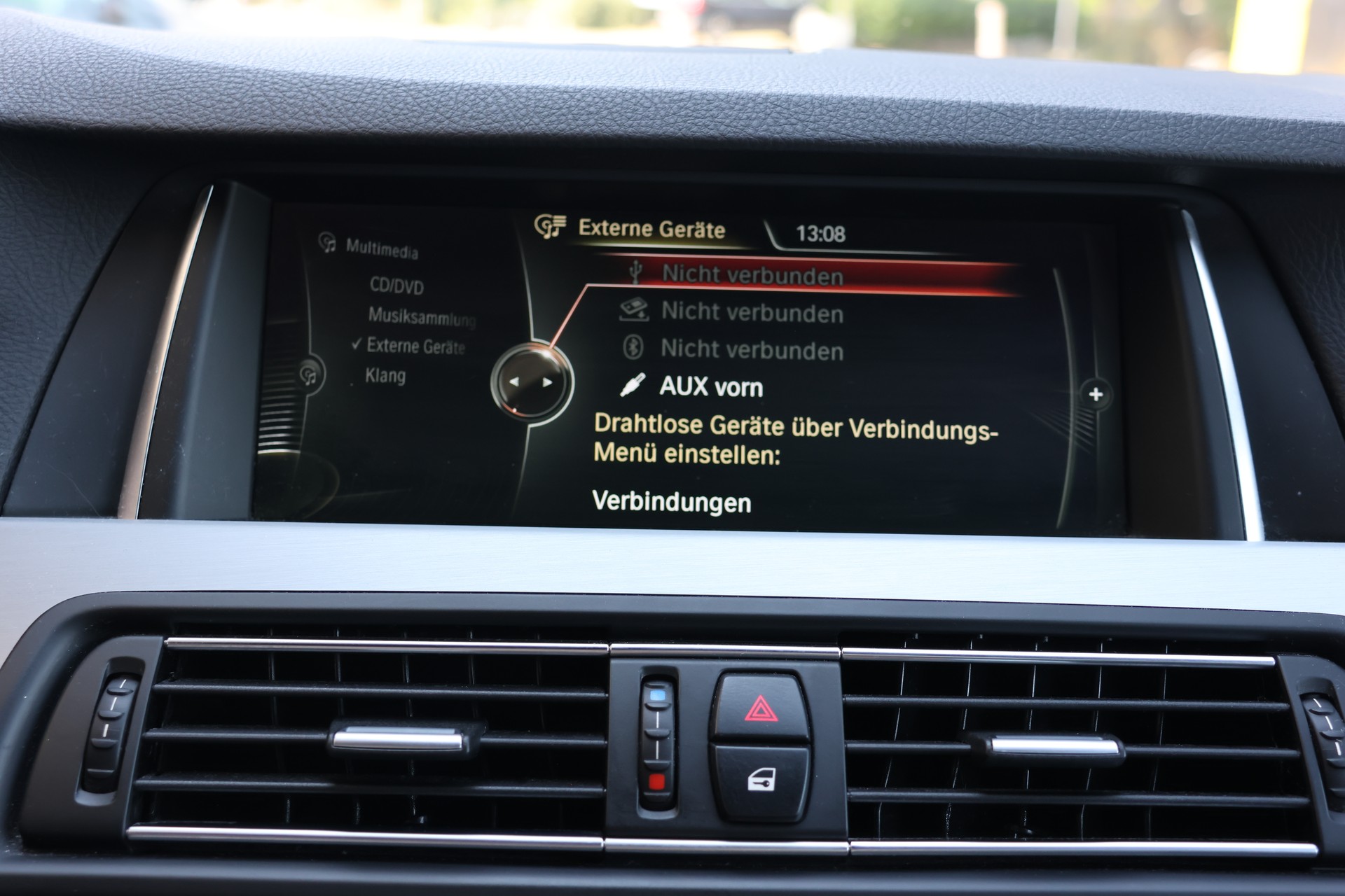 BMW 528i Touring xDrive M-Sport Modern Line Steptronic-image-18
