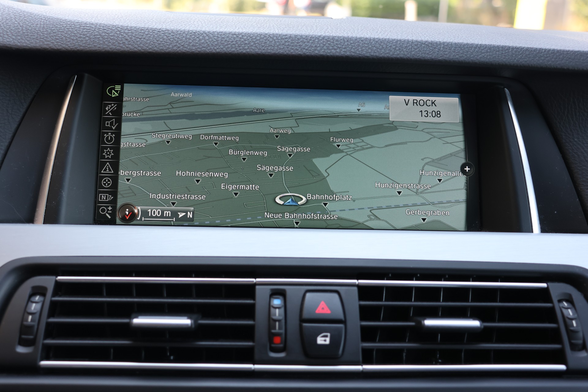 BMW 528i Touring xDrive M-Sport Modern Line Steptronic-image-21