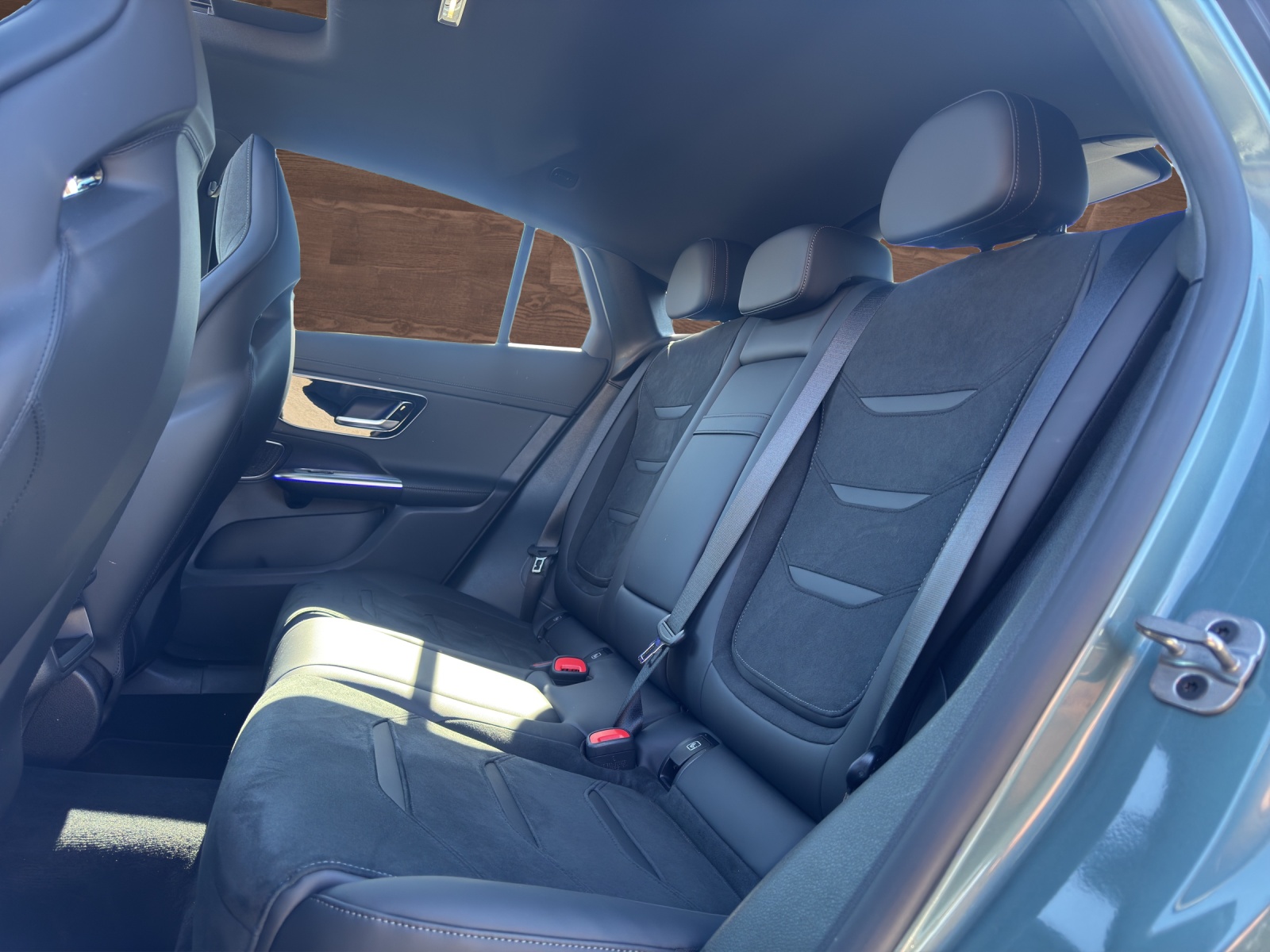 MERCEDES-BENZ GLC Coupé 63 S e AMG Executive Edition 4Matic 9G-Tronic-image-10