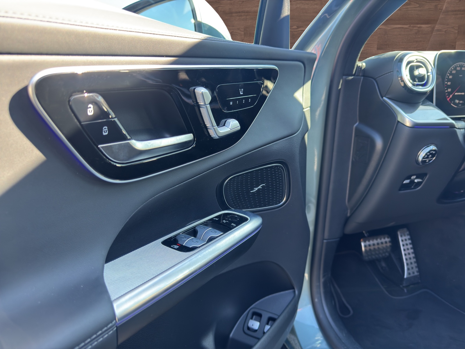MERCEDES-BENZ GLC Coupé 63 S e AMG Executive Edition 4Matic 9G-Tronic-image-12