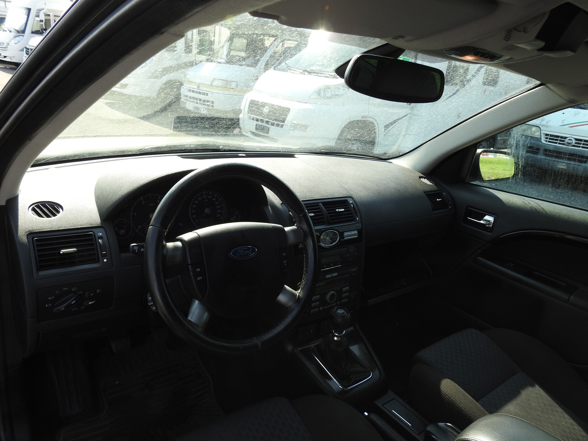 FORD Mondeo 2.0 Trend-image-11