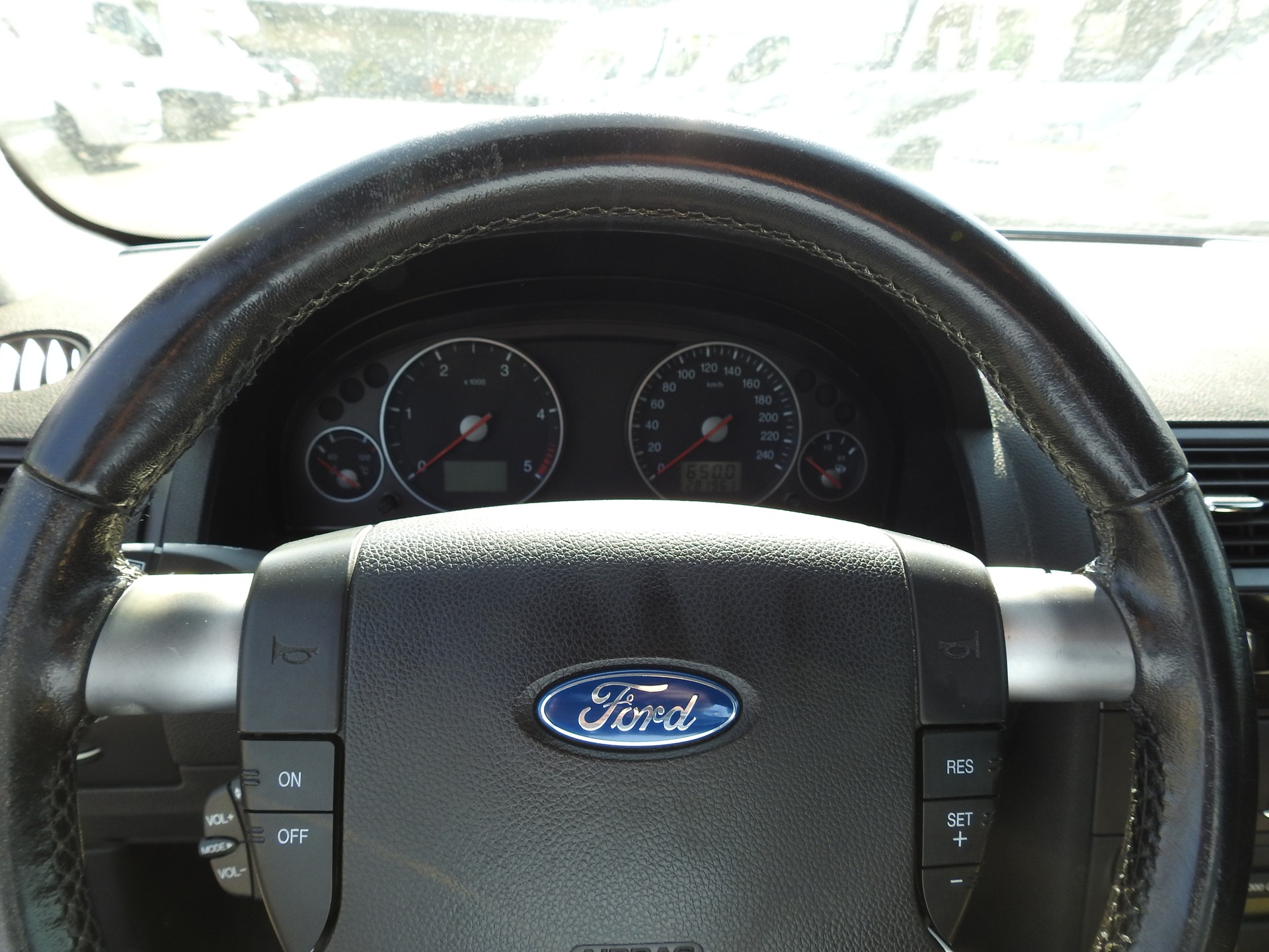 FORD Mondeo 2.0 Trend-image-27