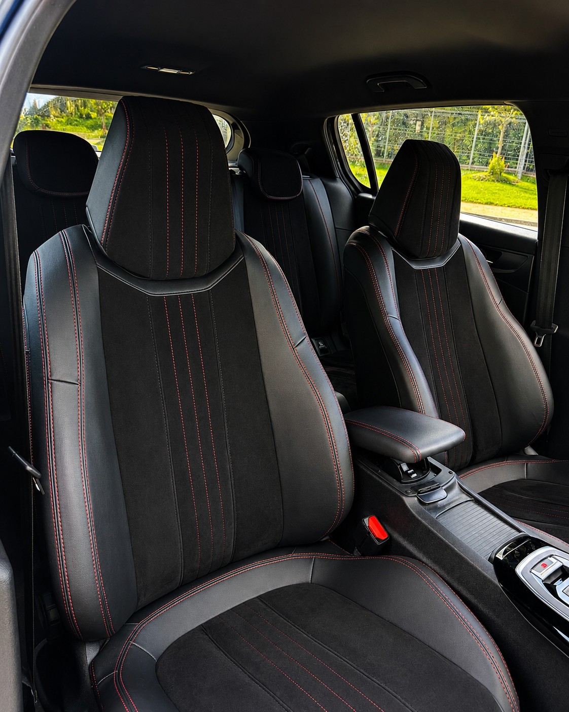 PEUGEOT 1.5 BlueHDi GT Pack-image-2