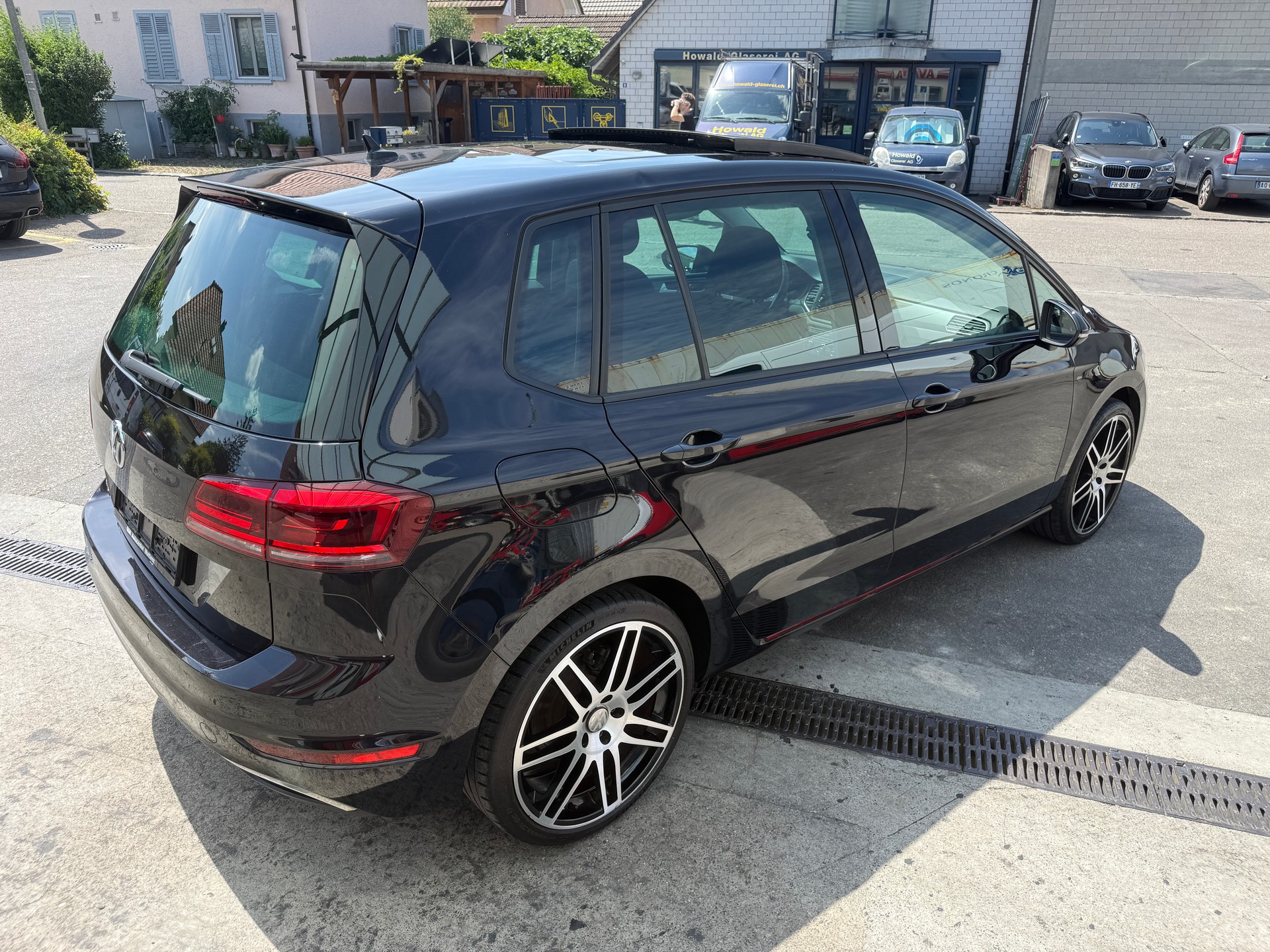 VW Golf Sportsvan 1.0 TSI Comfortline-image-4
