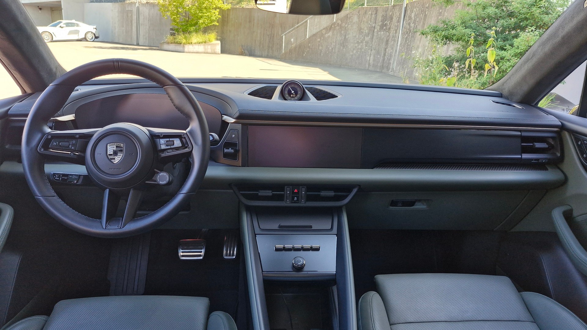 PORSCHE Turbo-image-5