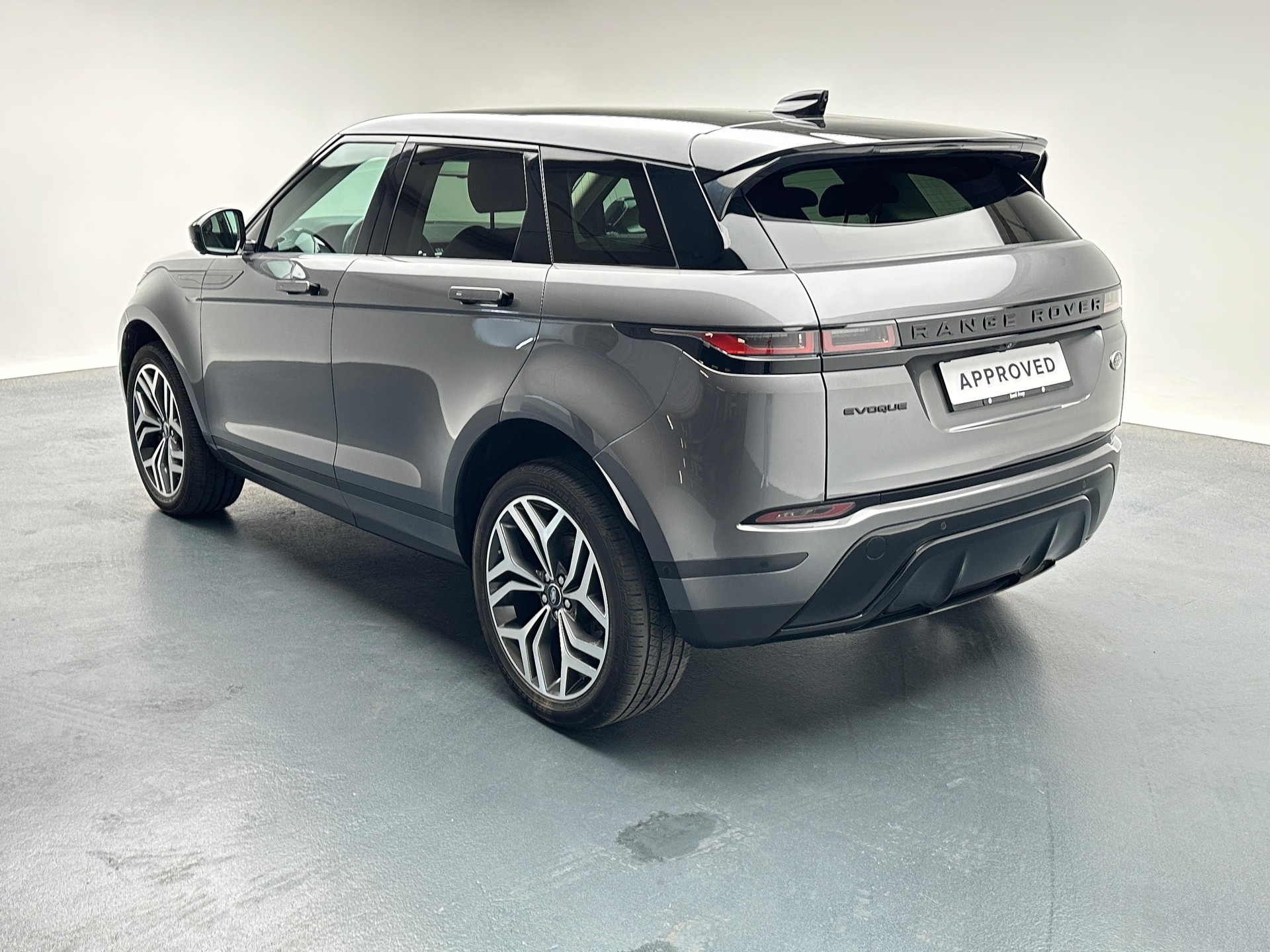LAND ROVER Range Rover Evoque 2.0 T 250 SE-image-15