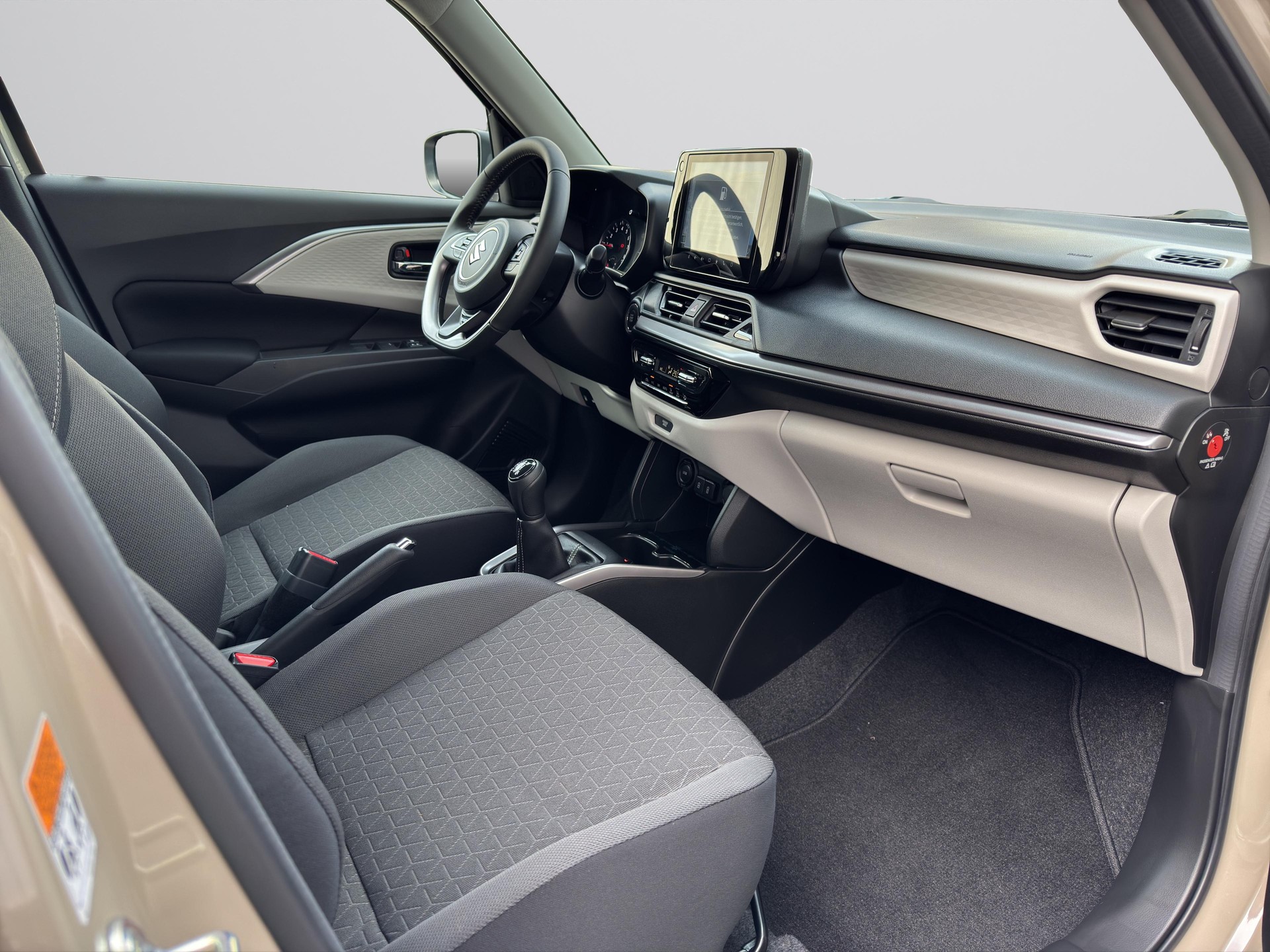 SUZUKI Swift 1.2 Tradizio Top Hybrid 4x4-image-6