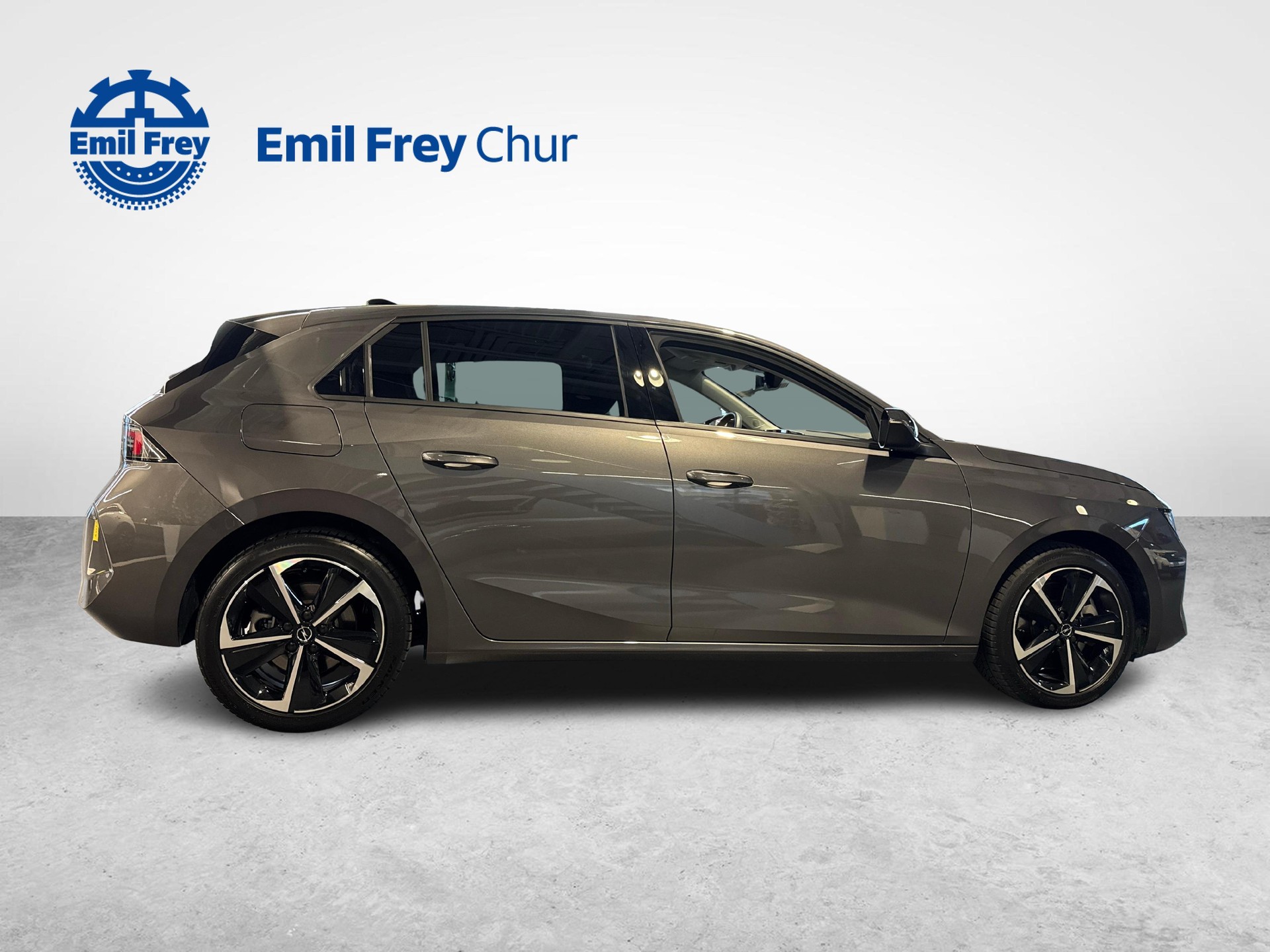 OPEL Astra 1.6 T PHEV 180 Swiss-image-6