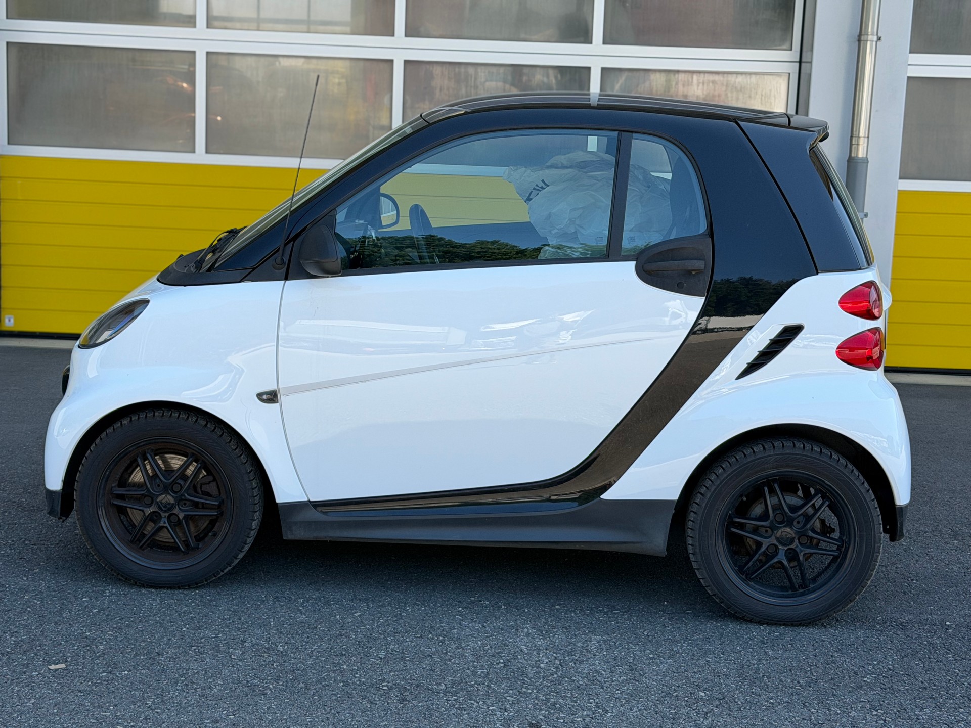 SMART fortwo swiss edition mhd softouch-image-4