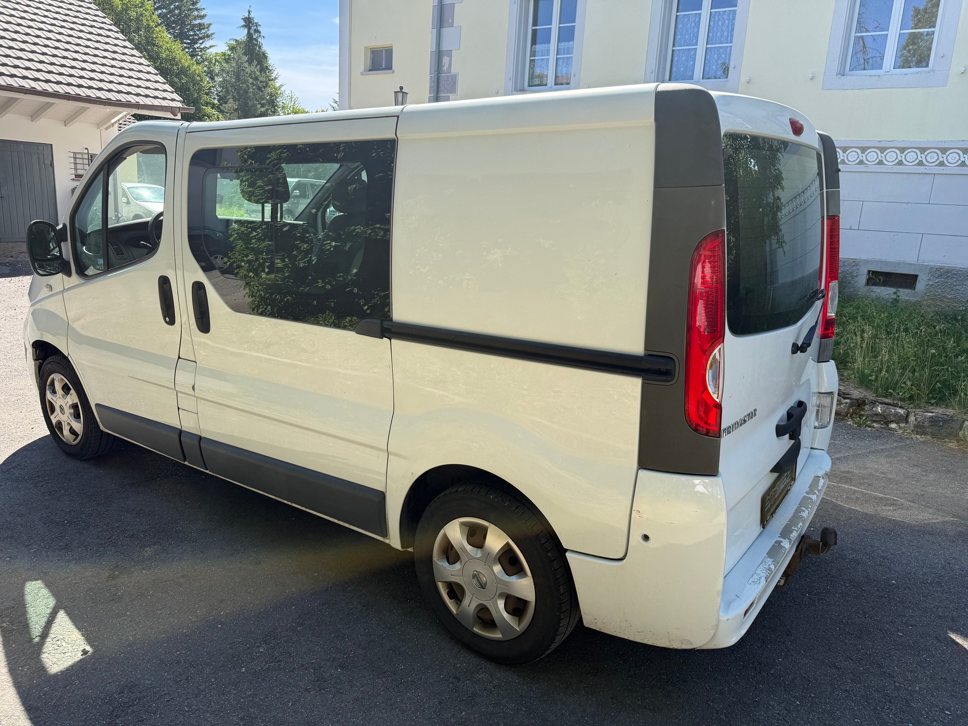 NISSAN Primastar 2.0dCi 90 Comfort 2.7t-image-3