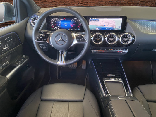 MERCEDES-BENZ B 200 7G-DCT-image-8