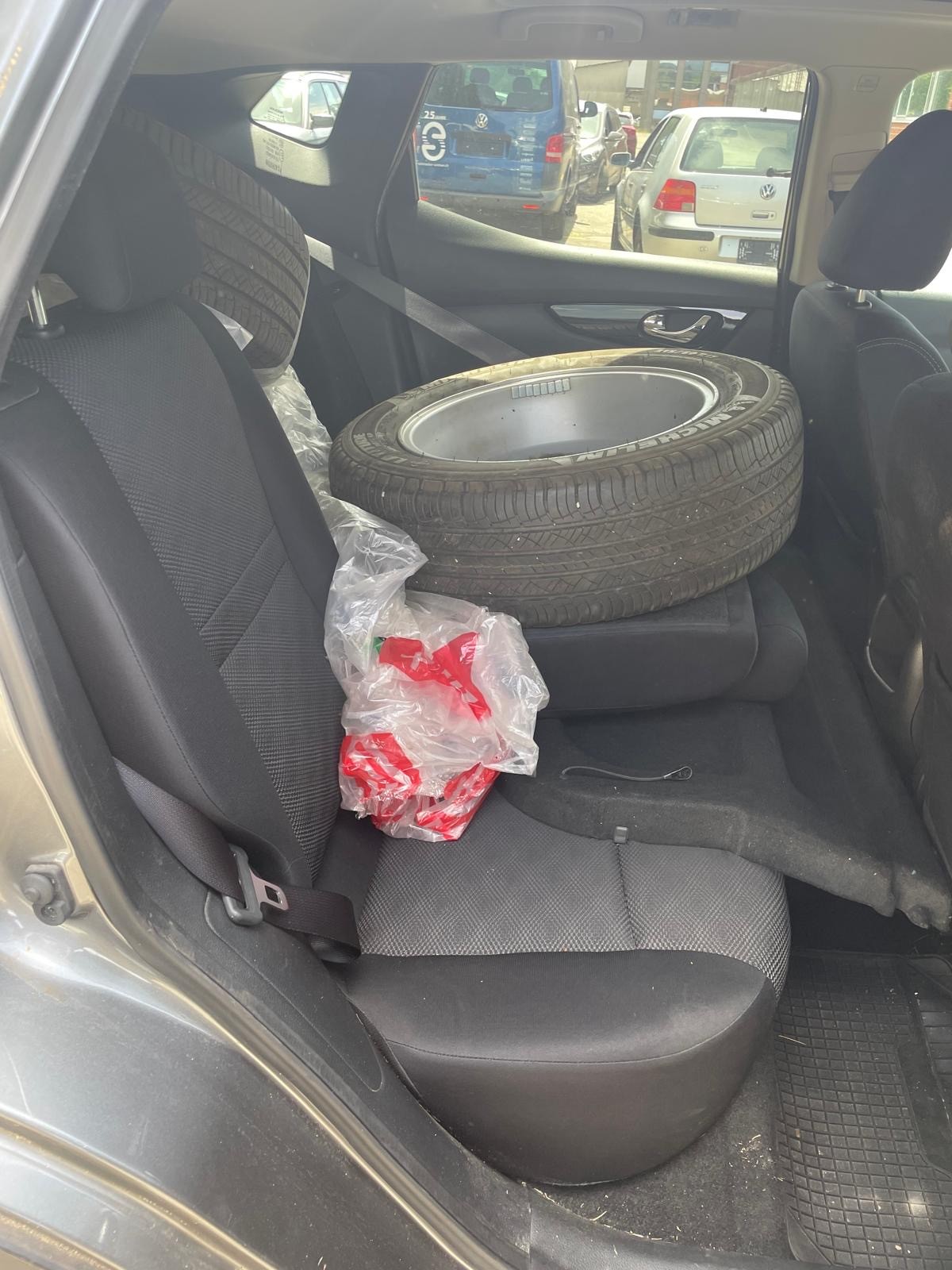 NISSAN Qashqai 1.2 DIG-T acenta-image-7