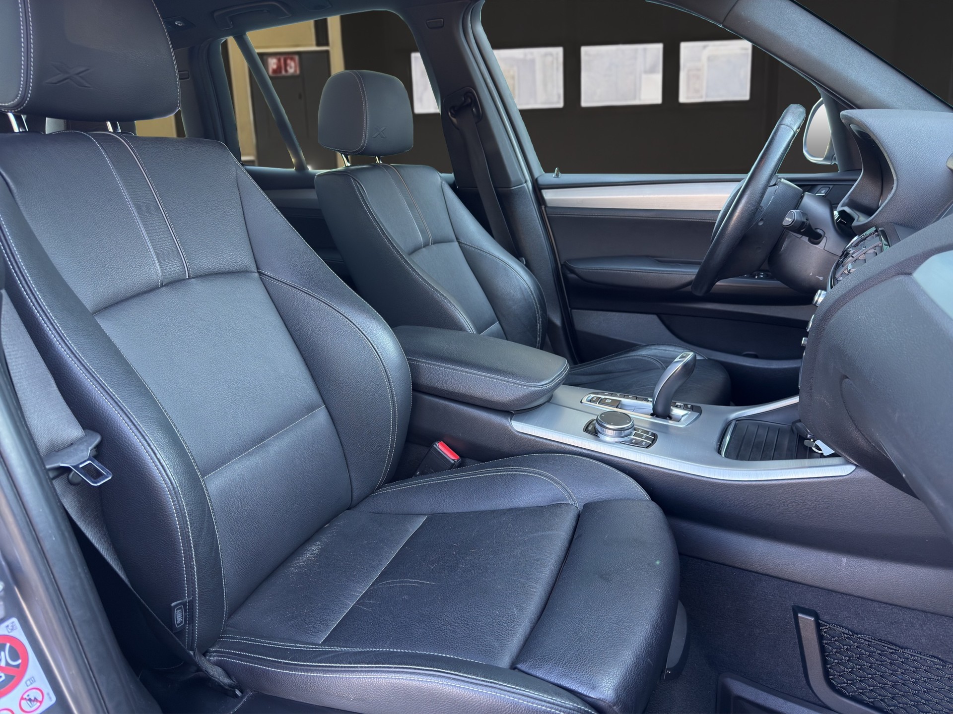 BMW X3 xDrive 28i xLine Steptronic-image-9