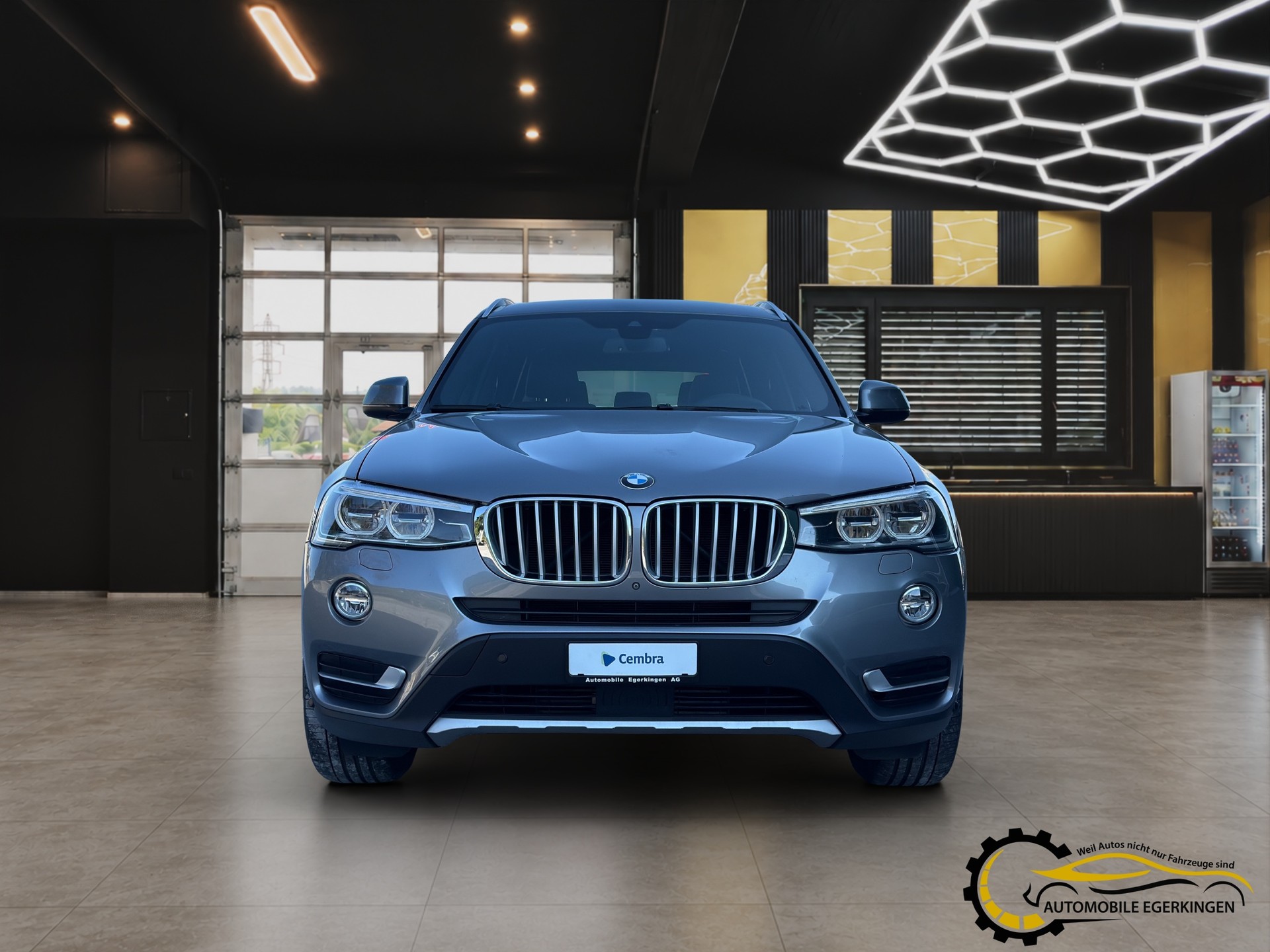 BMW X3 xDrive 28i xLine Steptronic-image-1