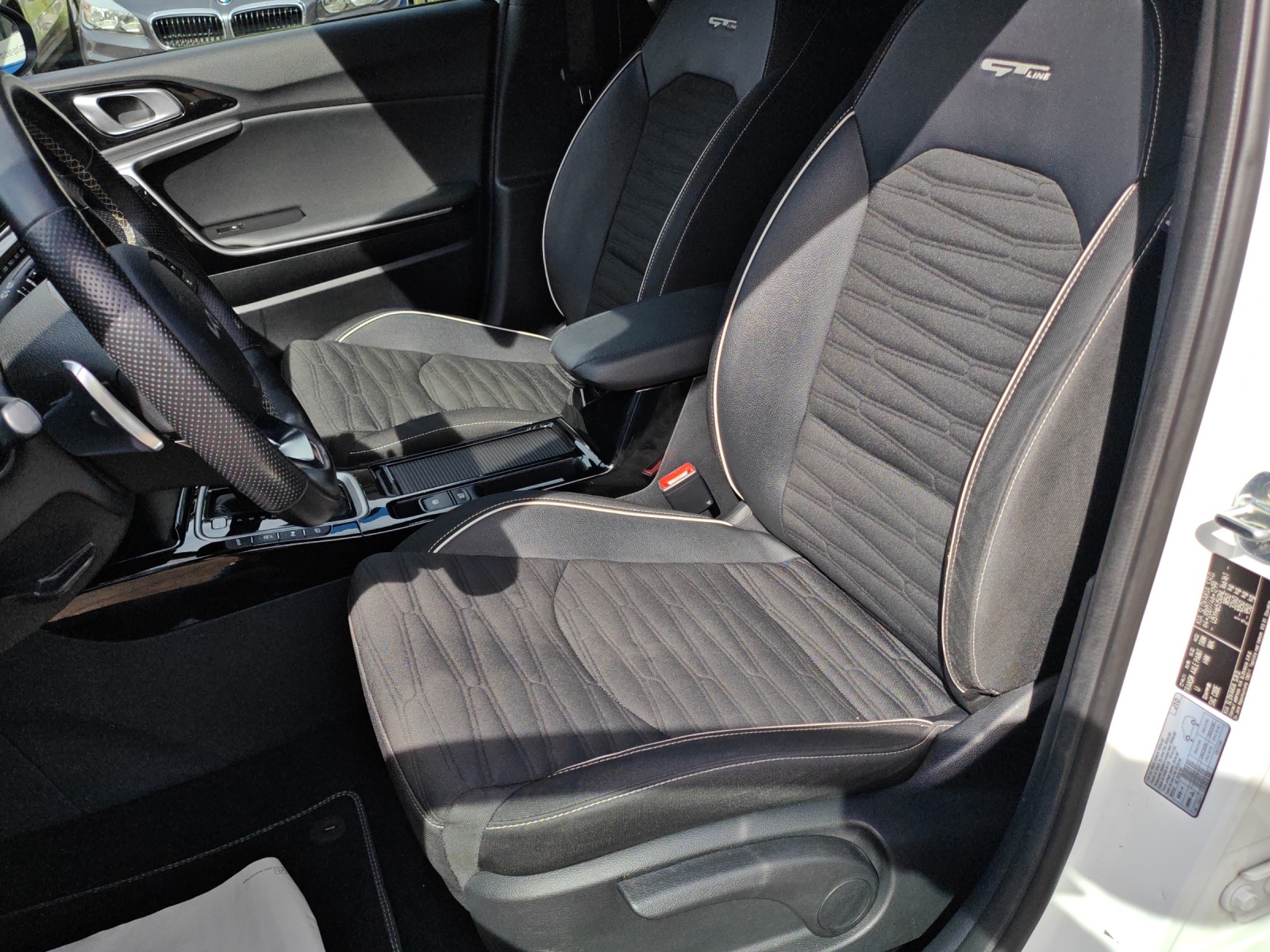 KIA Ceed 1.5 T-GDi Power GT-Line DCT [Expertise du jour + Garantie 12 mois + Service & Immat. Offerts]-image-12