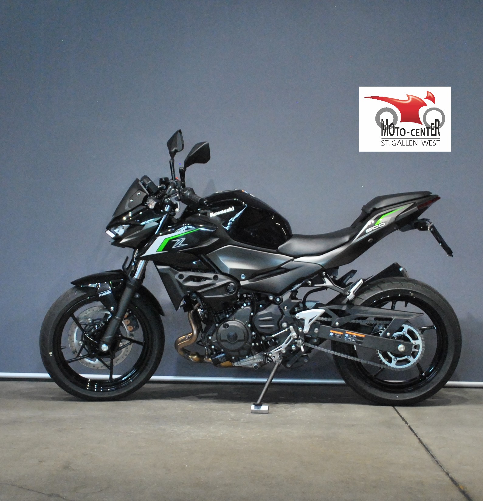 KAWASAKI Z 500-showroom-element-2