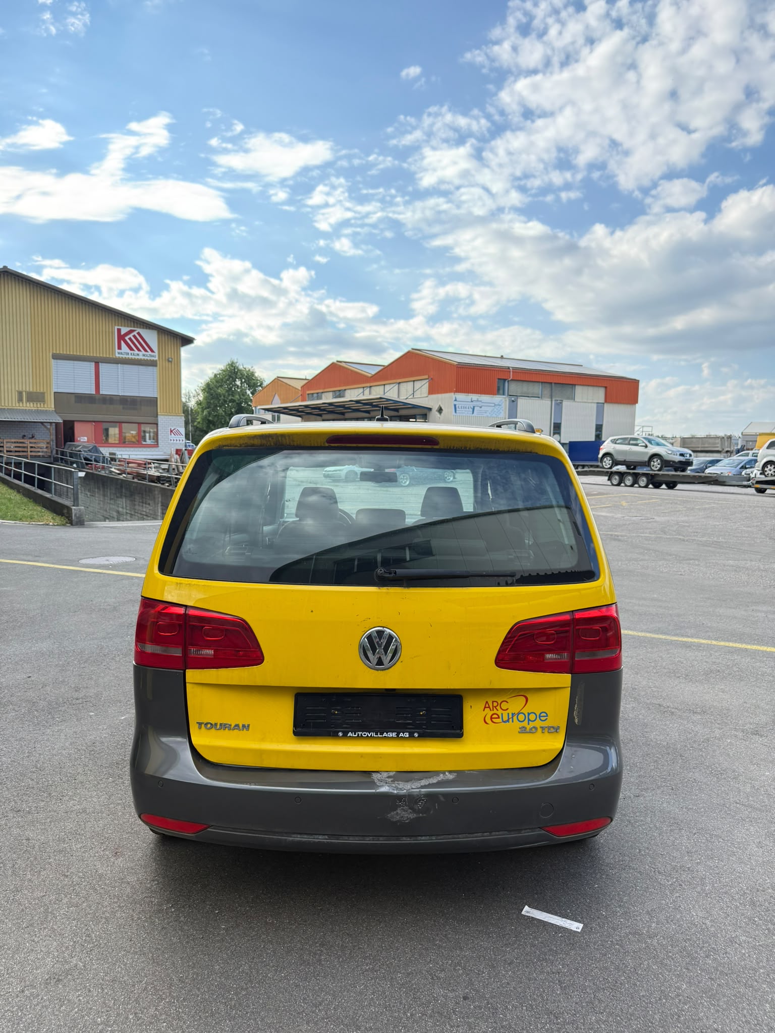 VW Touran 1.4 TSI Trendline DSG-image-4
