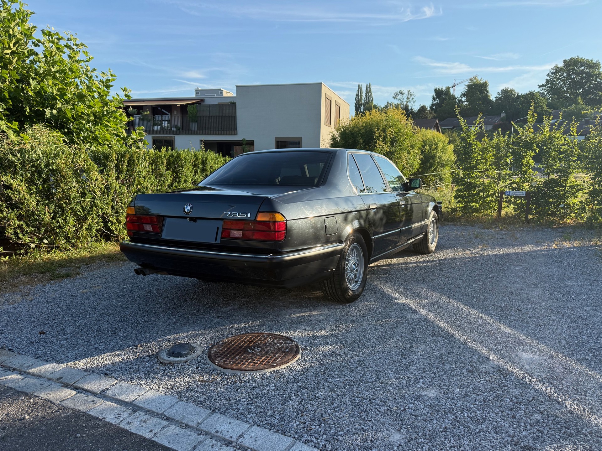 BMW 735i ABS-image-1
