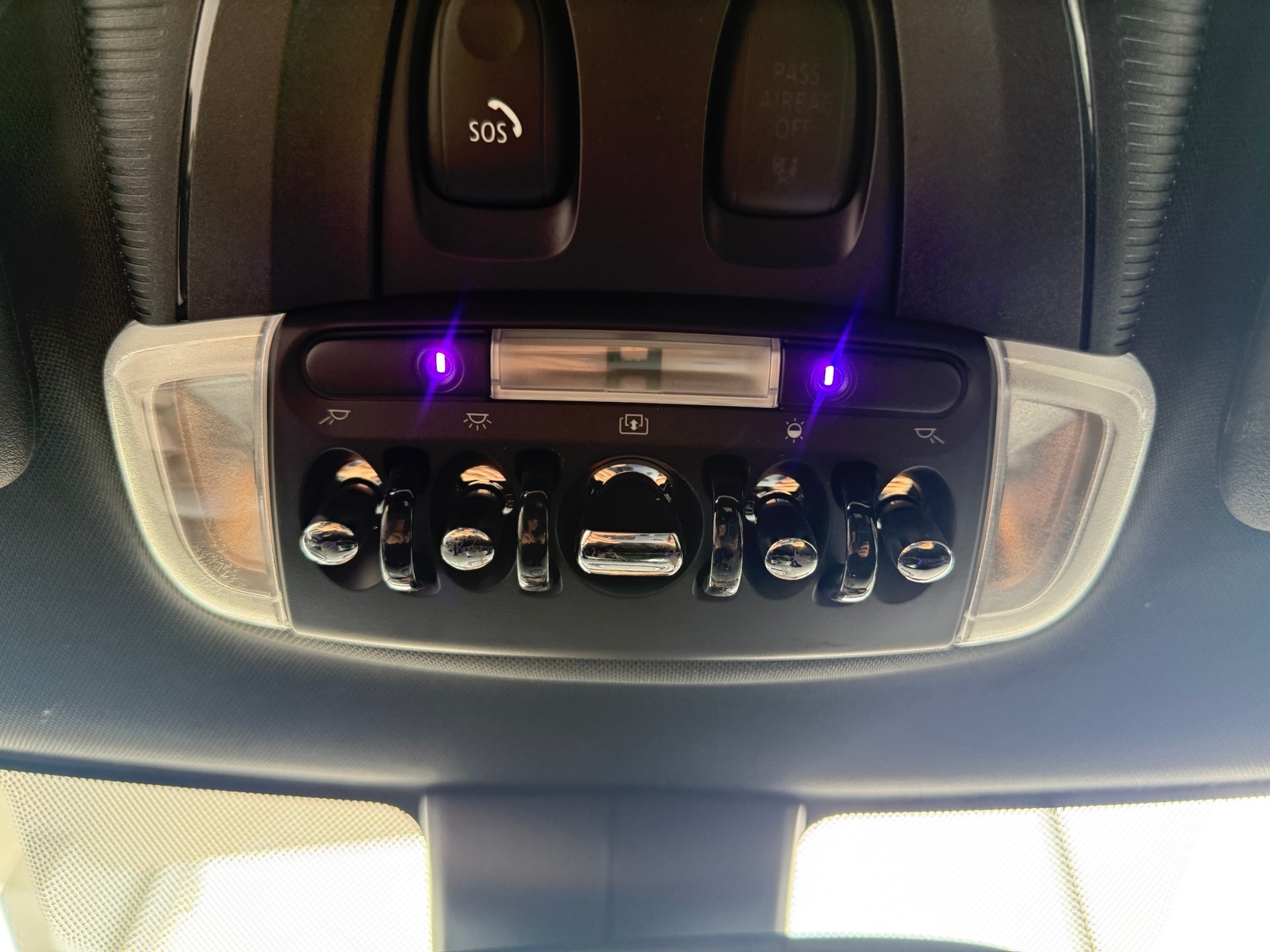 MINI Cooper John Cooper Works Steptronic-image-19