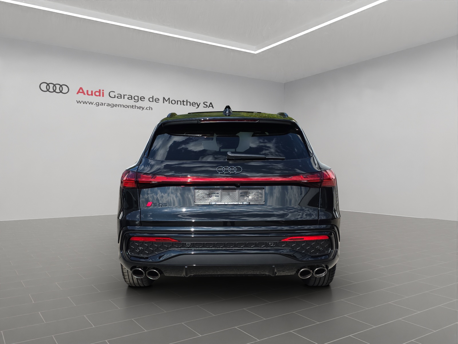 AUDI SQ5 TFSI quattro S-tronic-image-3