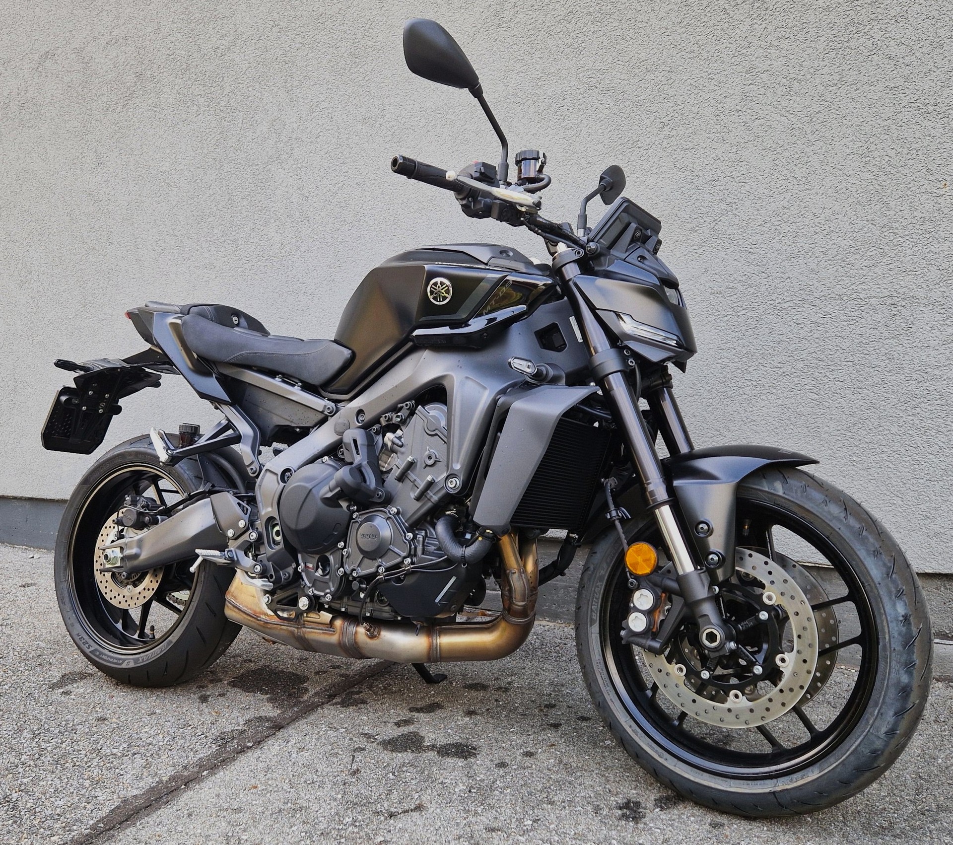YAMAHA Y-AMT-showroom-element-1
