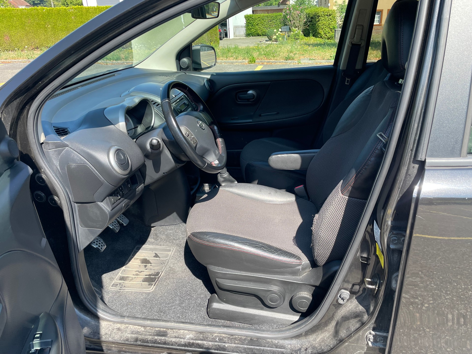NISSAN Note 1.6 tekna-image-10