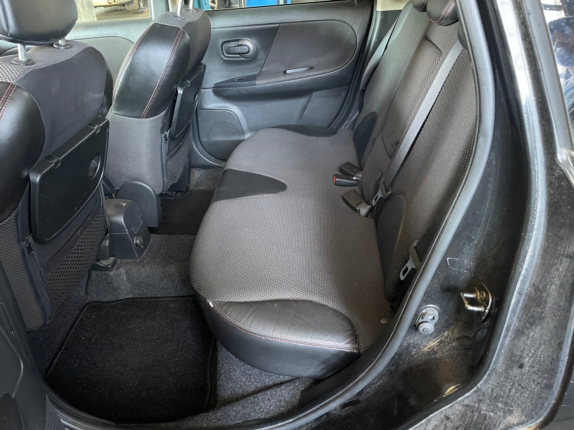 NISSAN Note 1.6 tekna-image-12