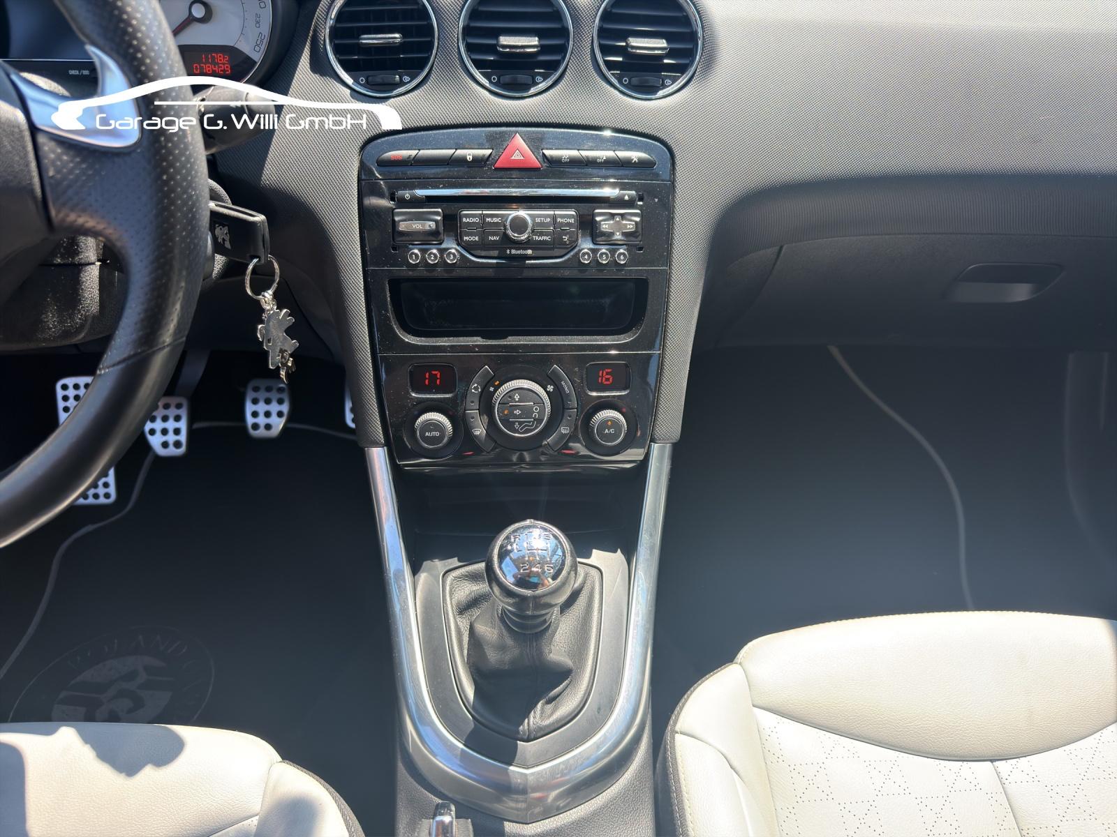 PEUGEOT 308 CC 1.6 16V Turbo R.Garros-image-12