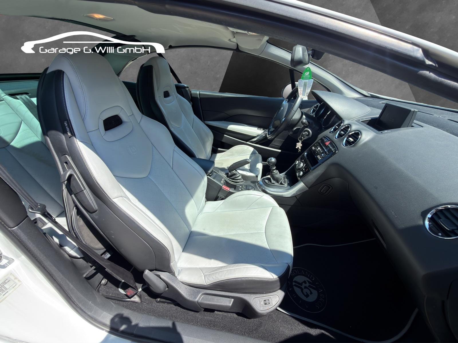 PEUGEOT 308 CC 1.6 16V Turbo R.Garros-image-18