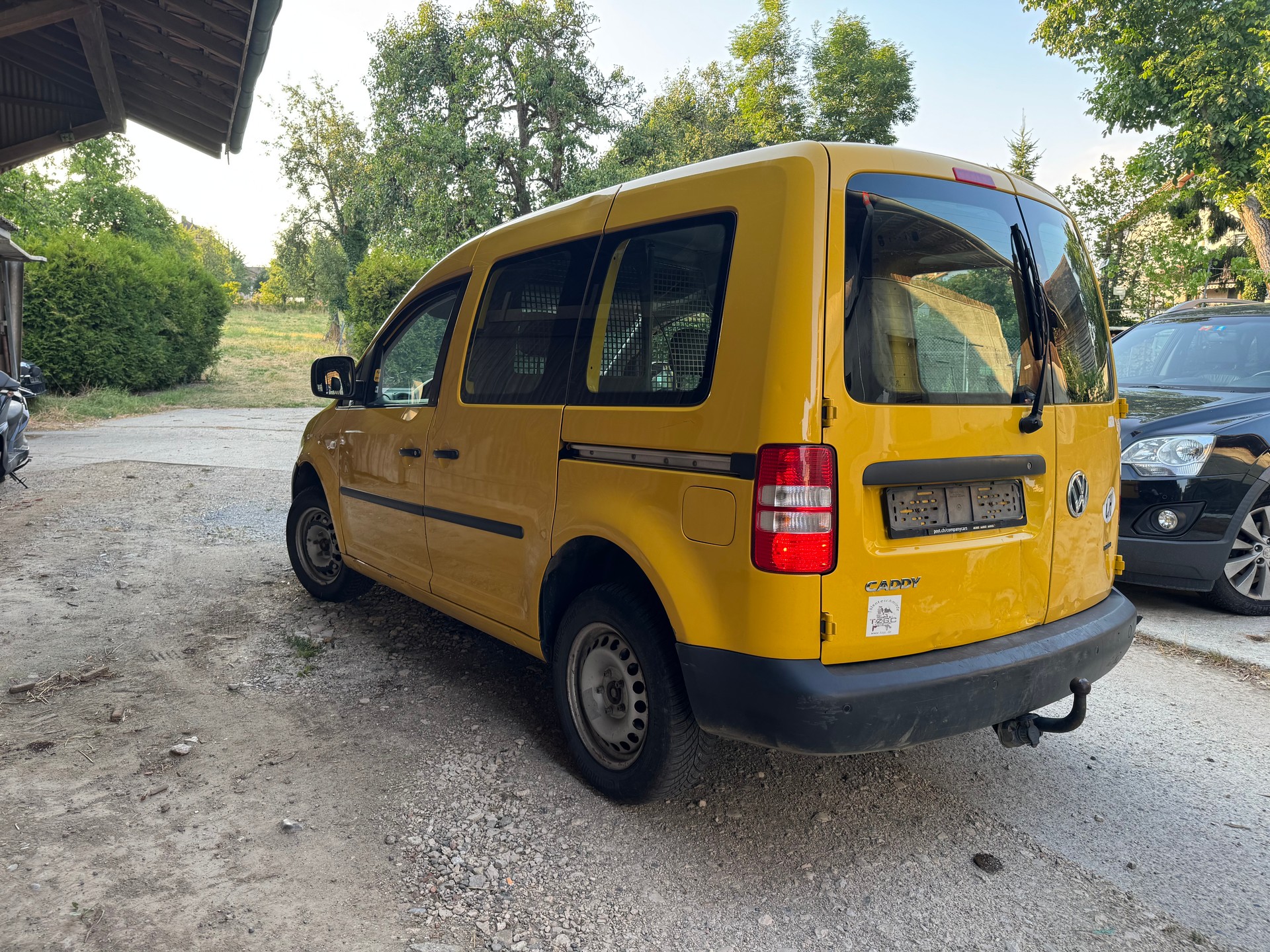 VW Caddy 2.0 TDI 4Motion-image-5