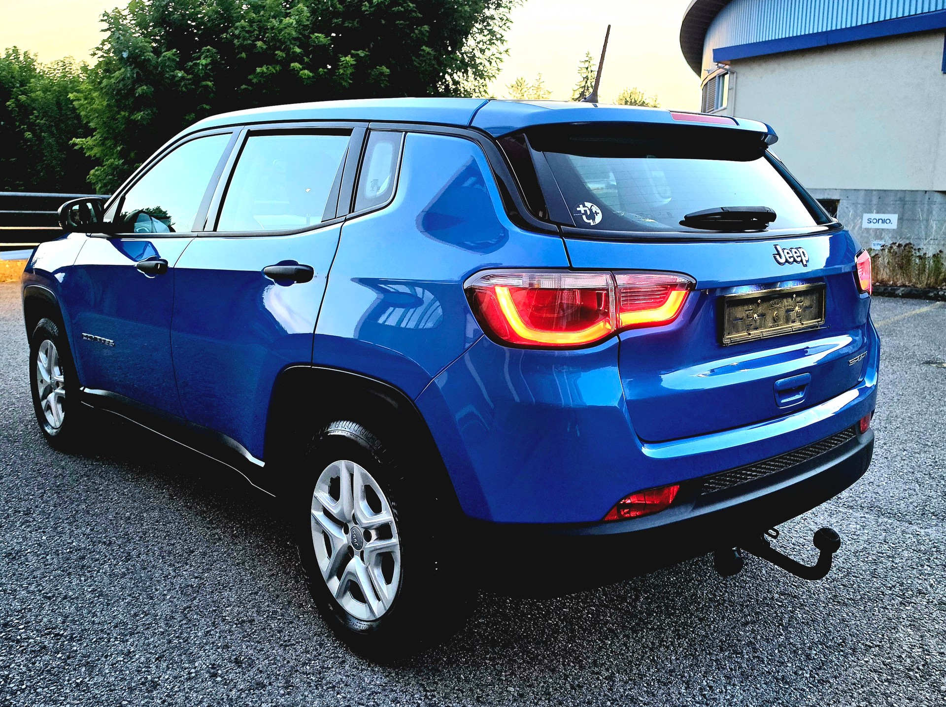 JEEP Compass 1.4 Turbo Longtitude-image-2