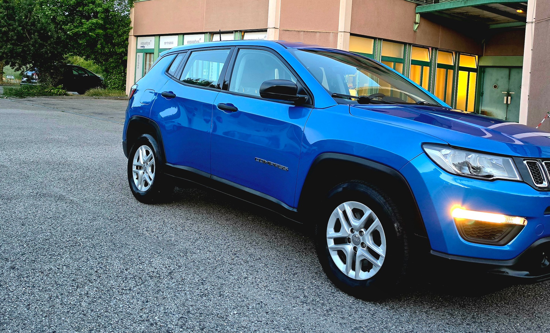 JEEP Compass 1.4 Turbo Longtitude-image-4