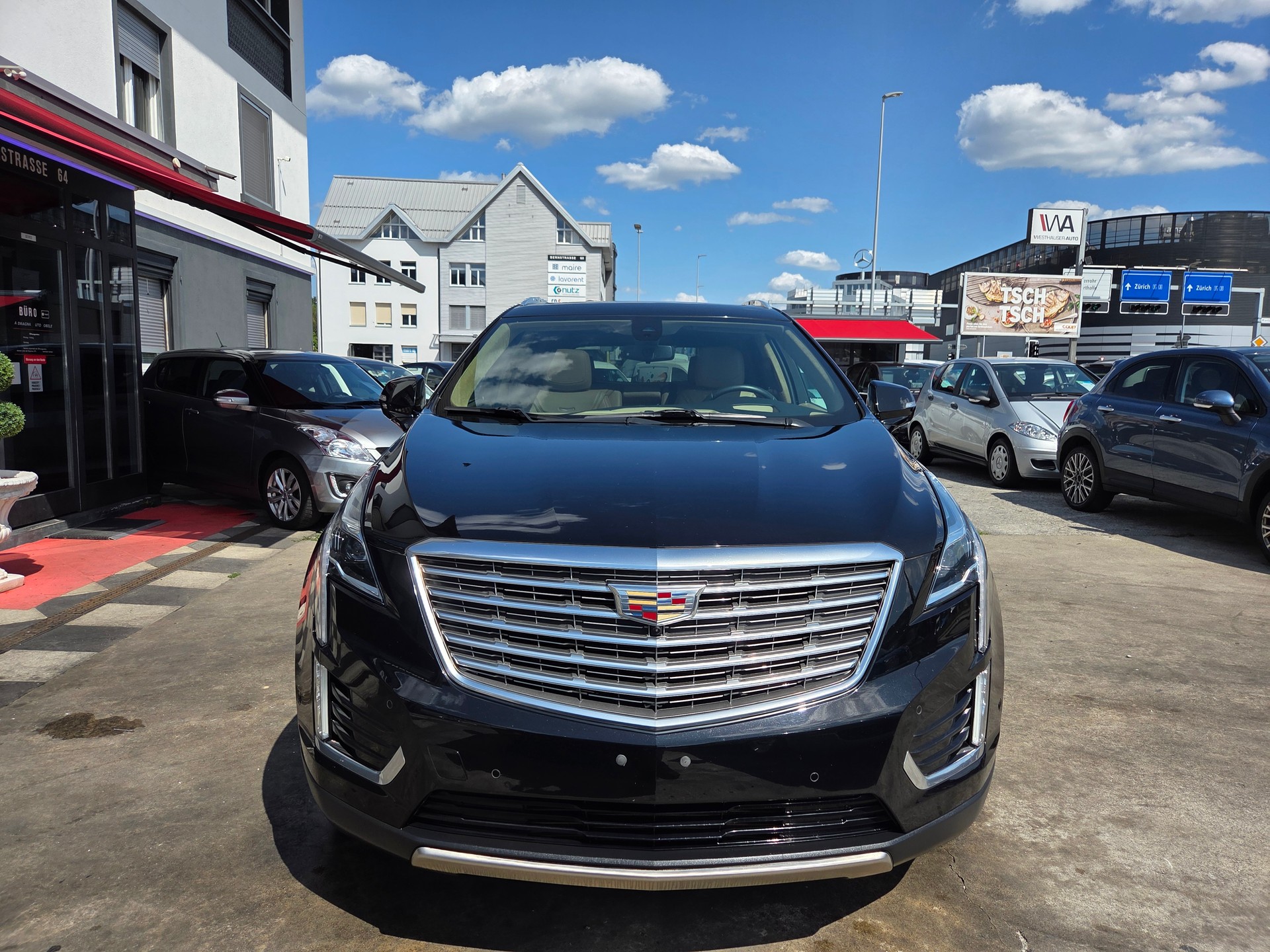 CADILLAC XT5 Crossover 3.6 Luxury Automatic-image-11