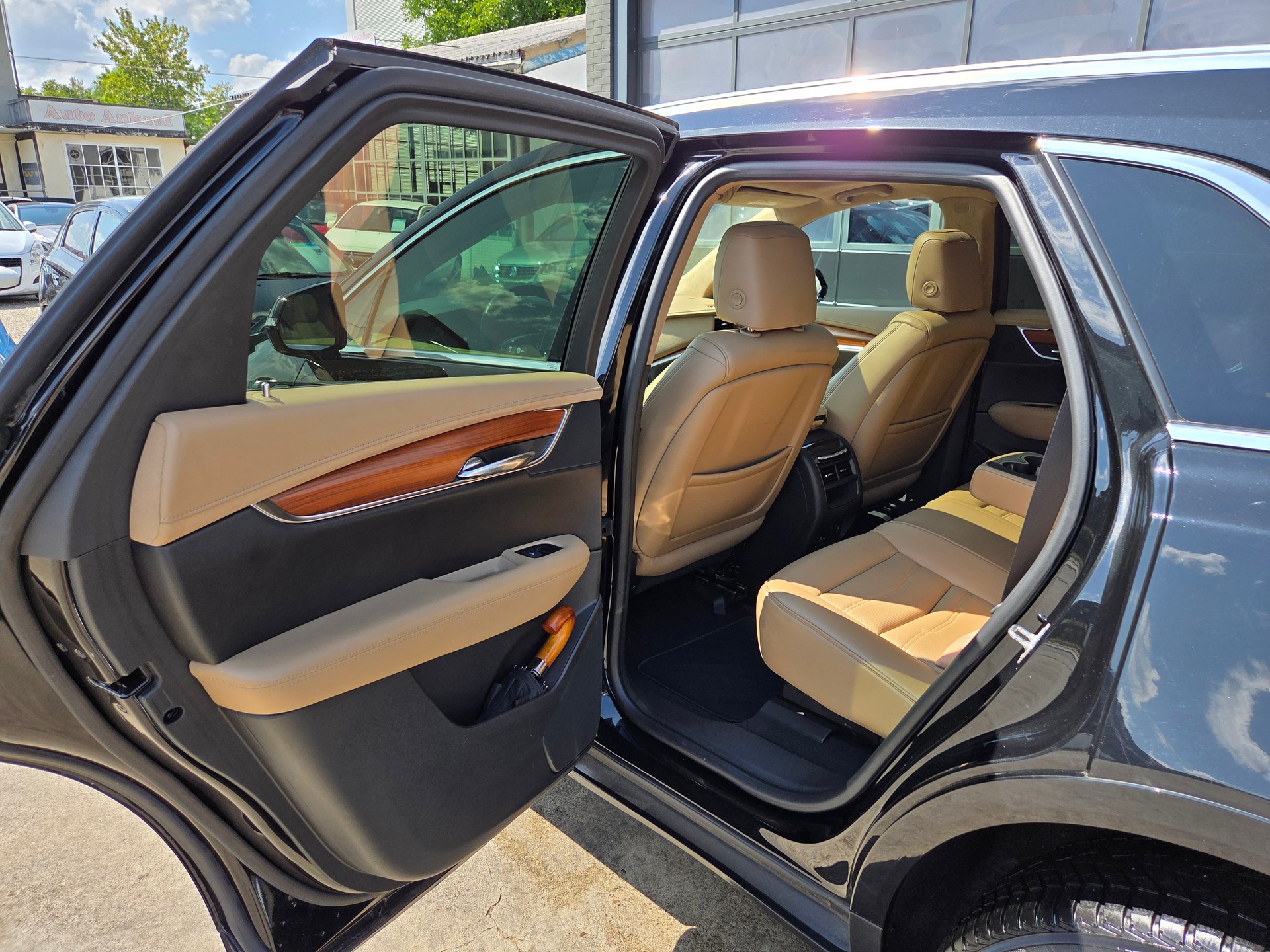 CADILLAC XT5 Crossover 3.6 Luxury Automatic-image-16