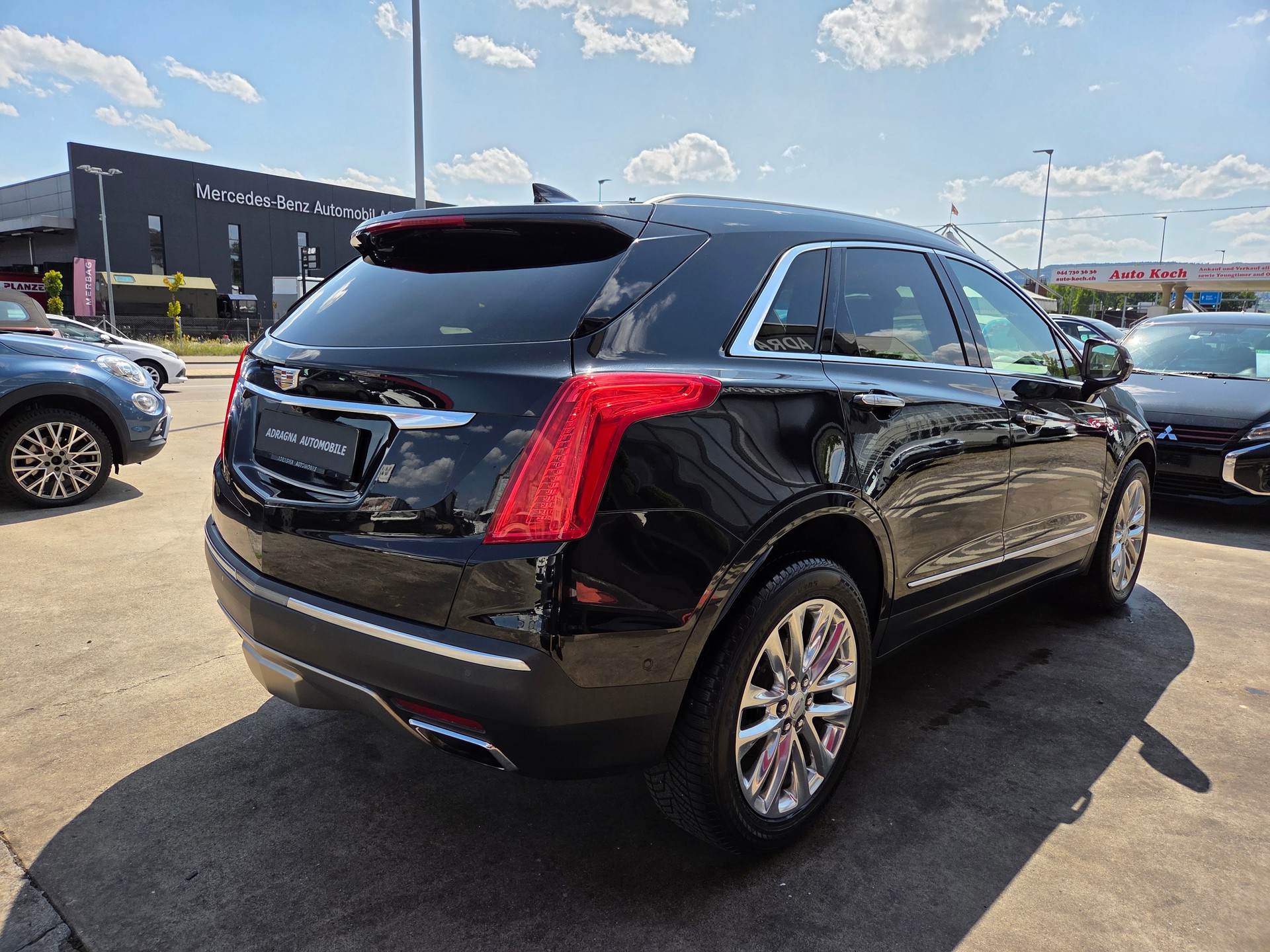CADILLAC XT5 Crossover 3.6 Luxury Automatic-image-9
