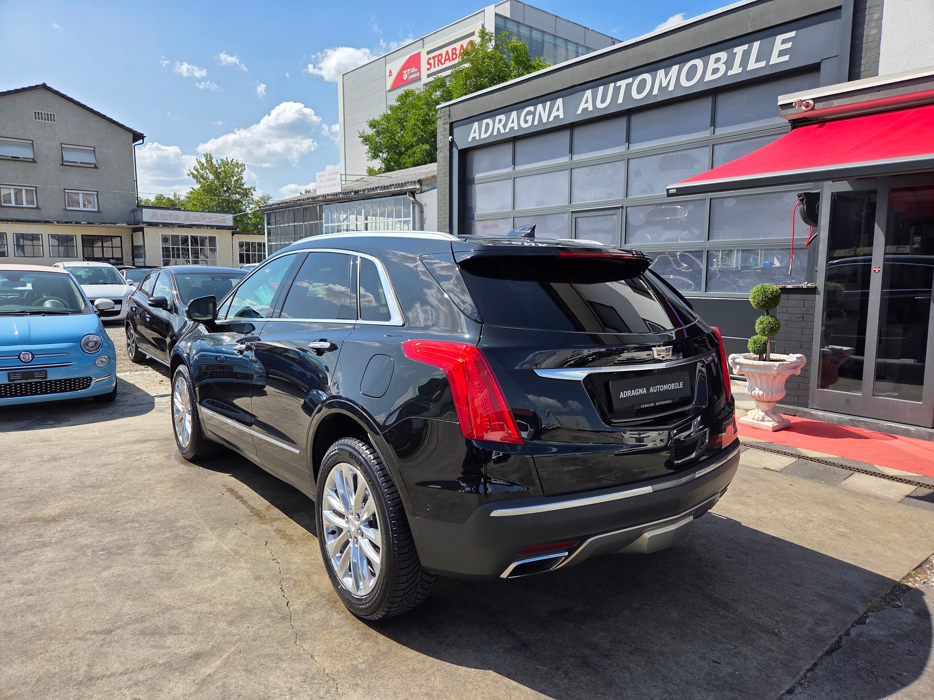 CADILLAC XT5 Crossover 3.6 Luxury Automatic-image-4